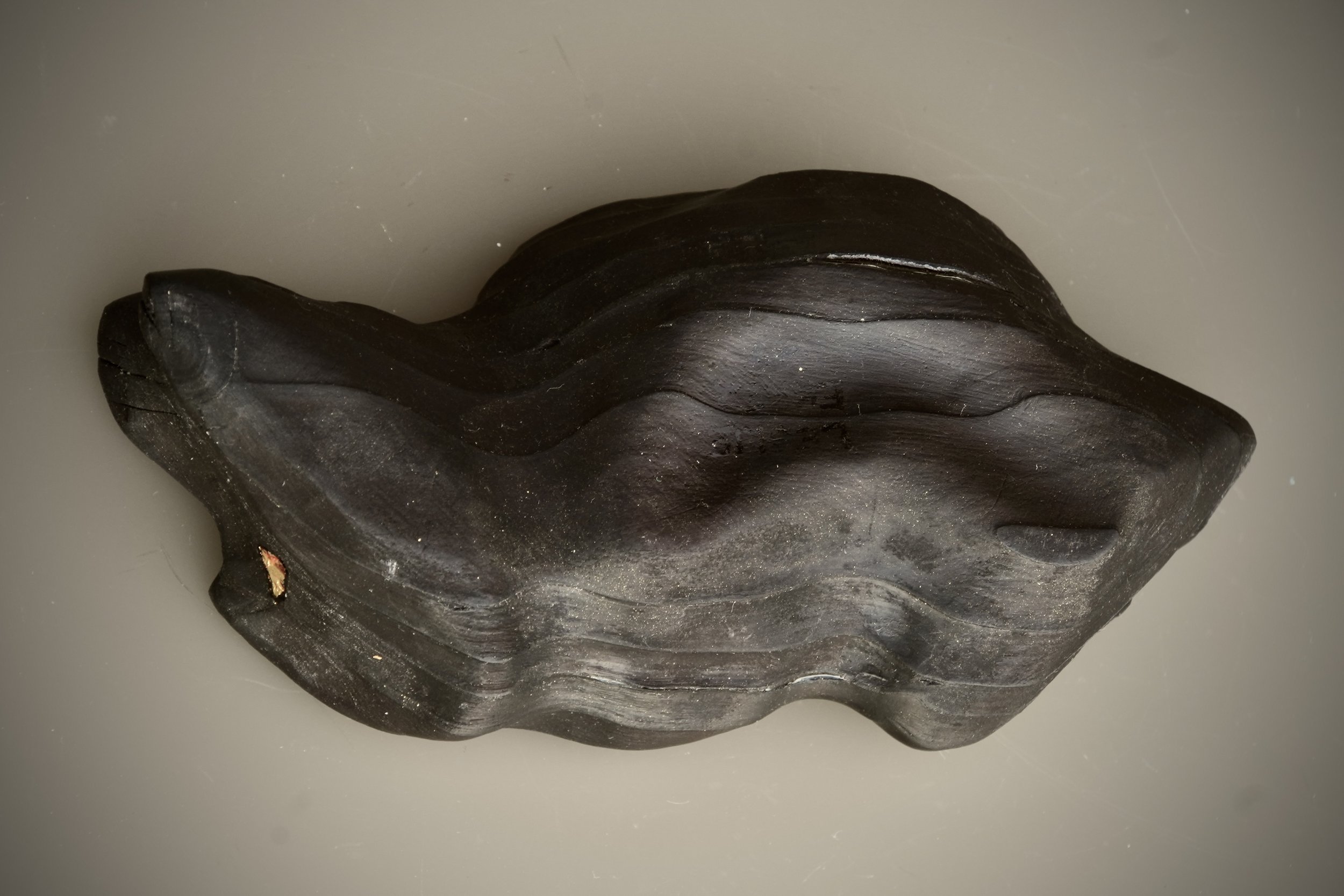 "Peanut" underside:
Pine wood, epoxy resin, 24k gold leaf, tung oil, beeswax