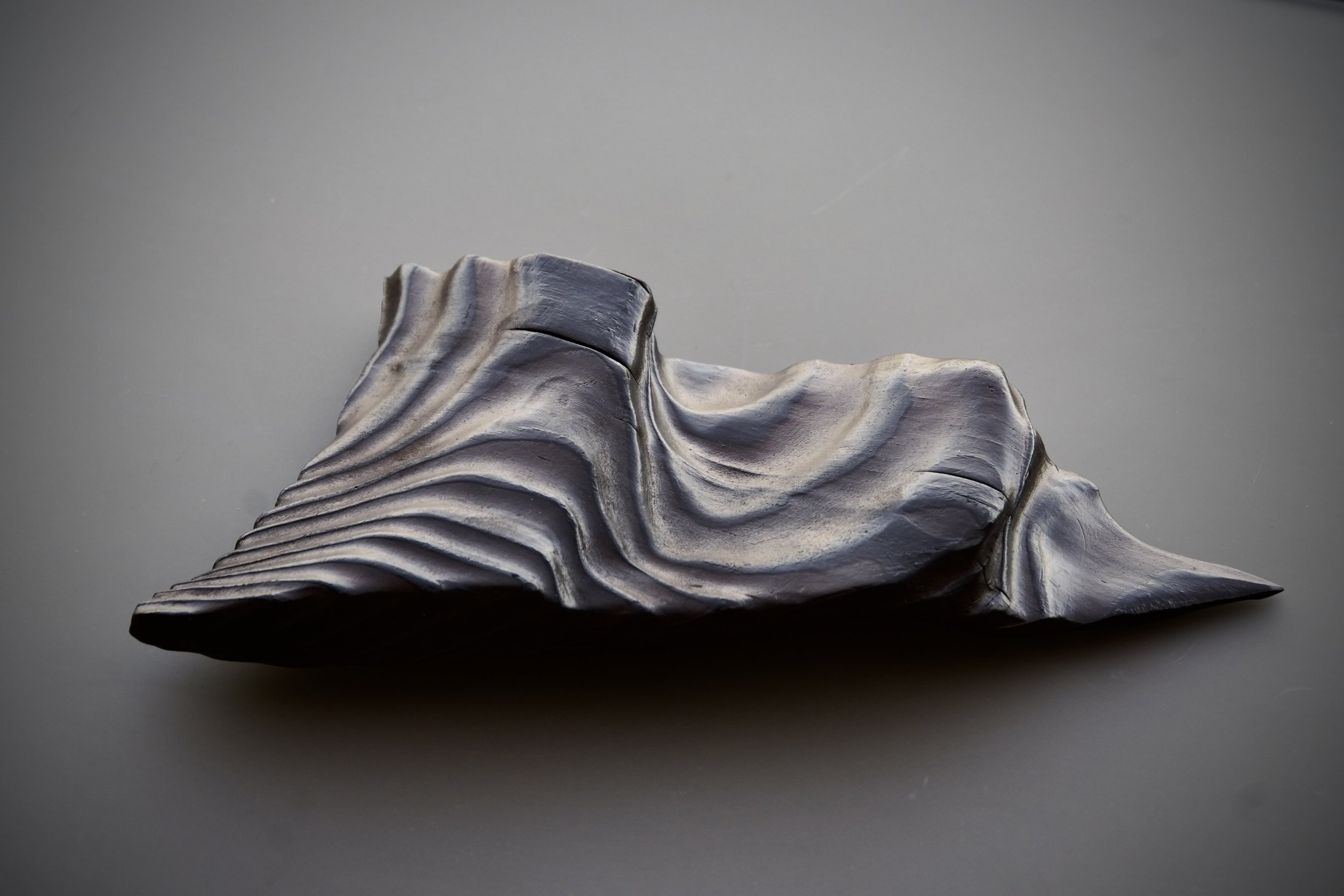 "Rincon"
Pine wood, tung oil, beeswax
