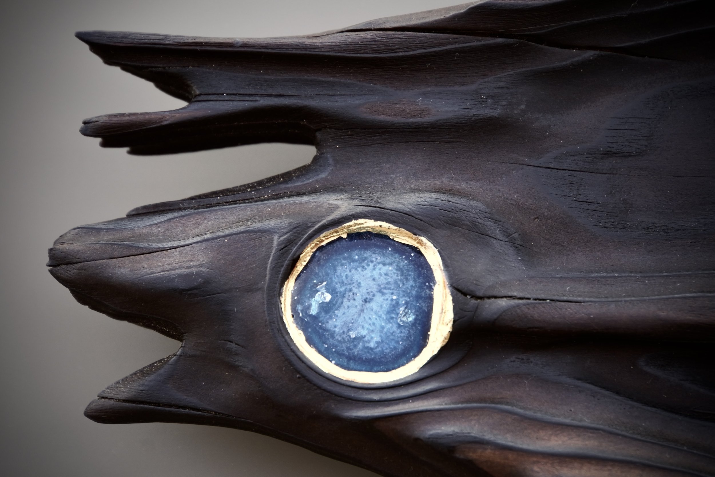 "Benthic" detail:
A naturally formed Peace sign, enhanced with 24k gold leaf