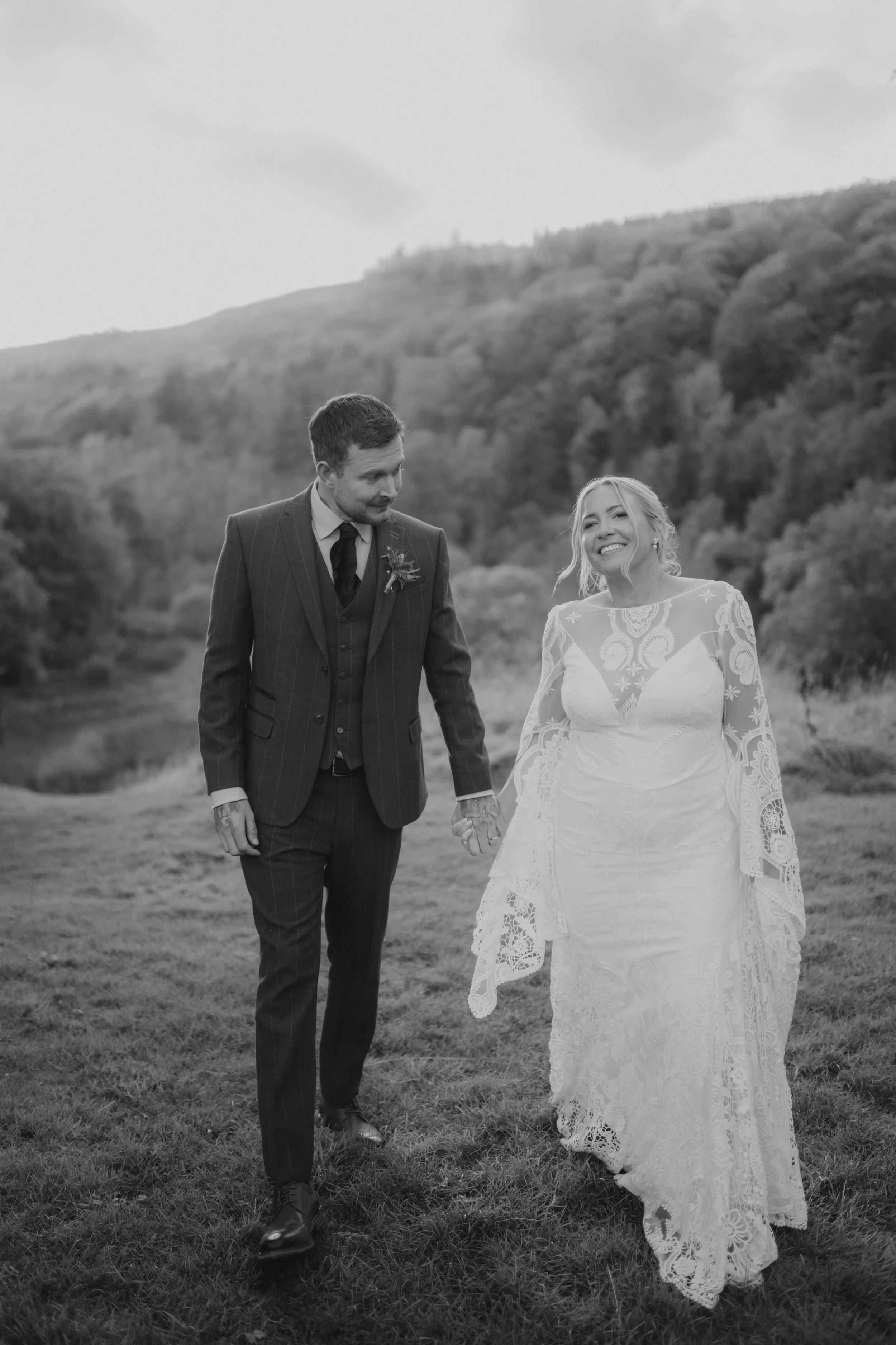 Amy and Robbie Wedding (926).jpg