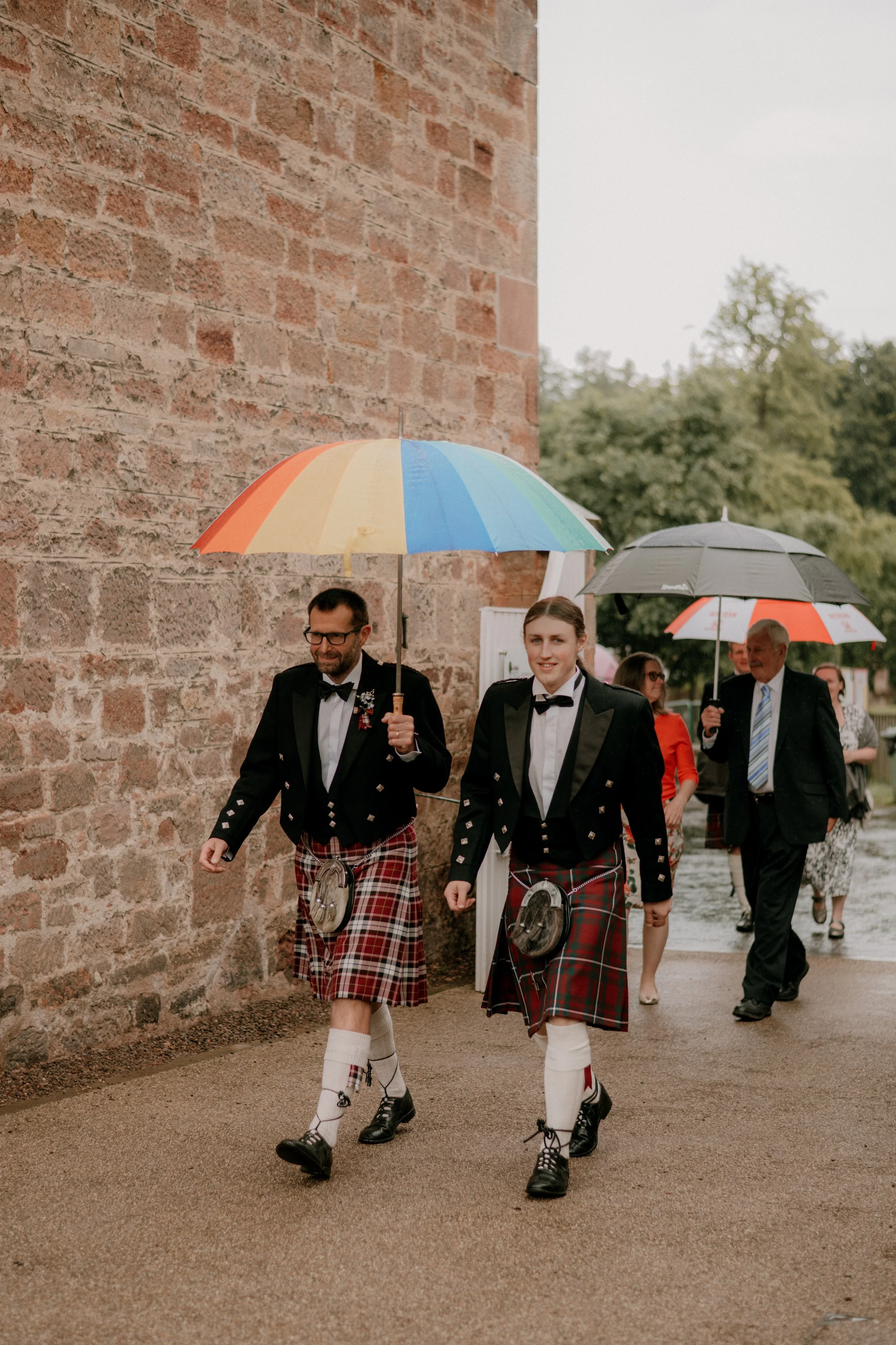 Harry and Lauren Wedding Day (12).jpg