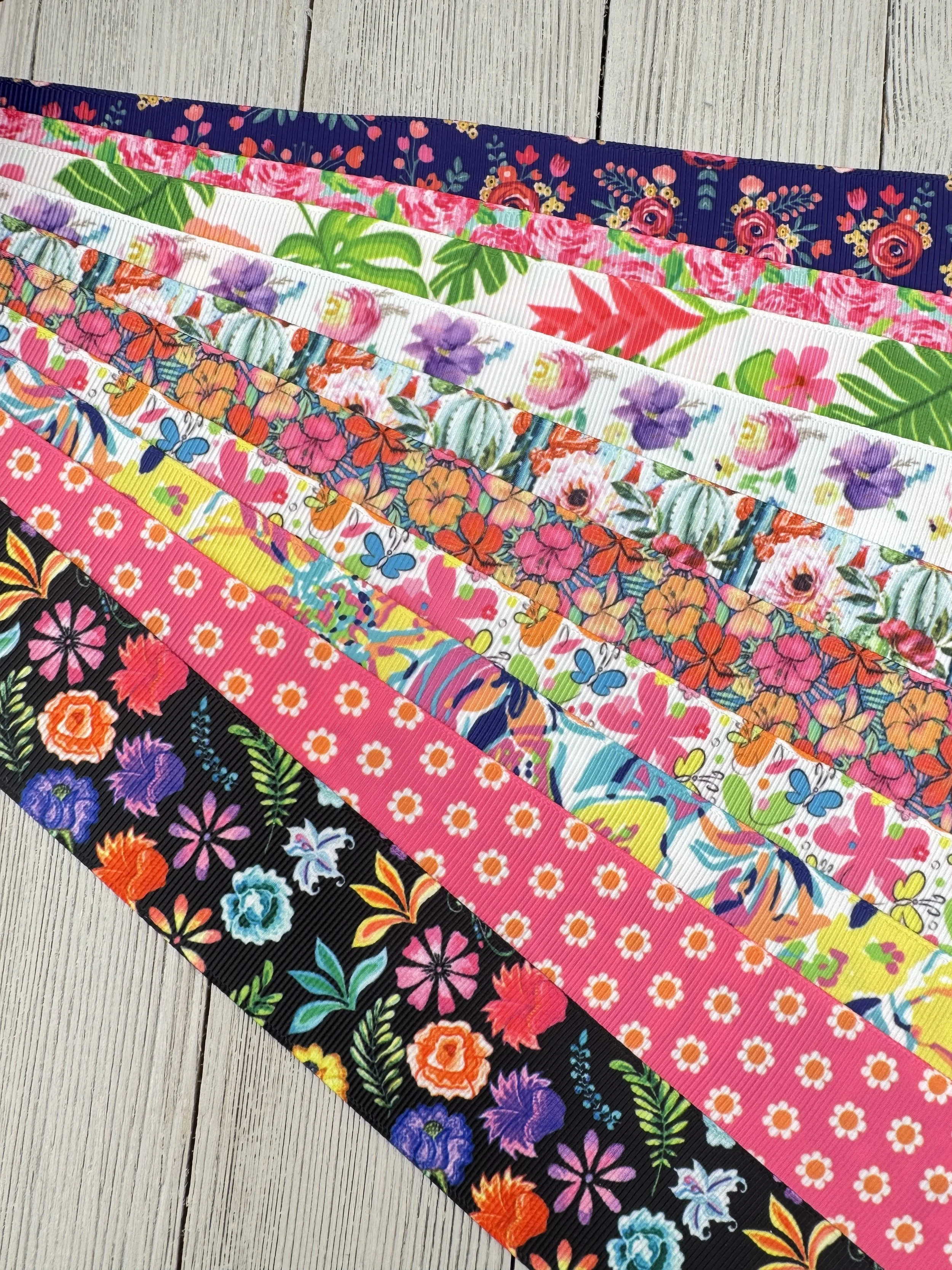 Get Exactly What You See! 10 x 1-Yard Cuts Printed Ribbon: 1.5" Flower, Floral  Craft, Bow, Luggage Tag, Wrap