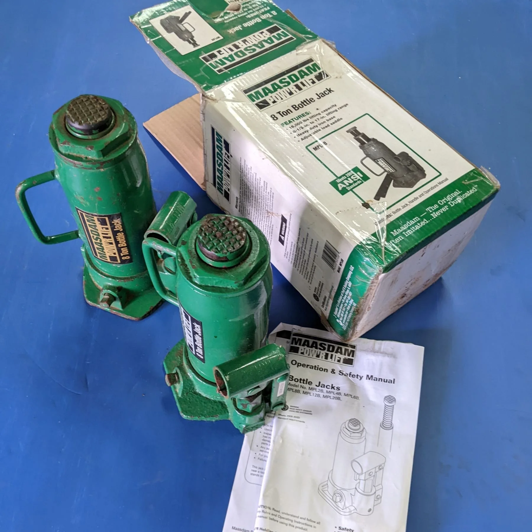 Maasdam - 8 Ton Bottle Jack