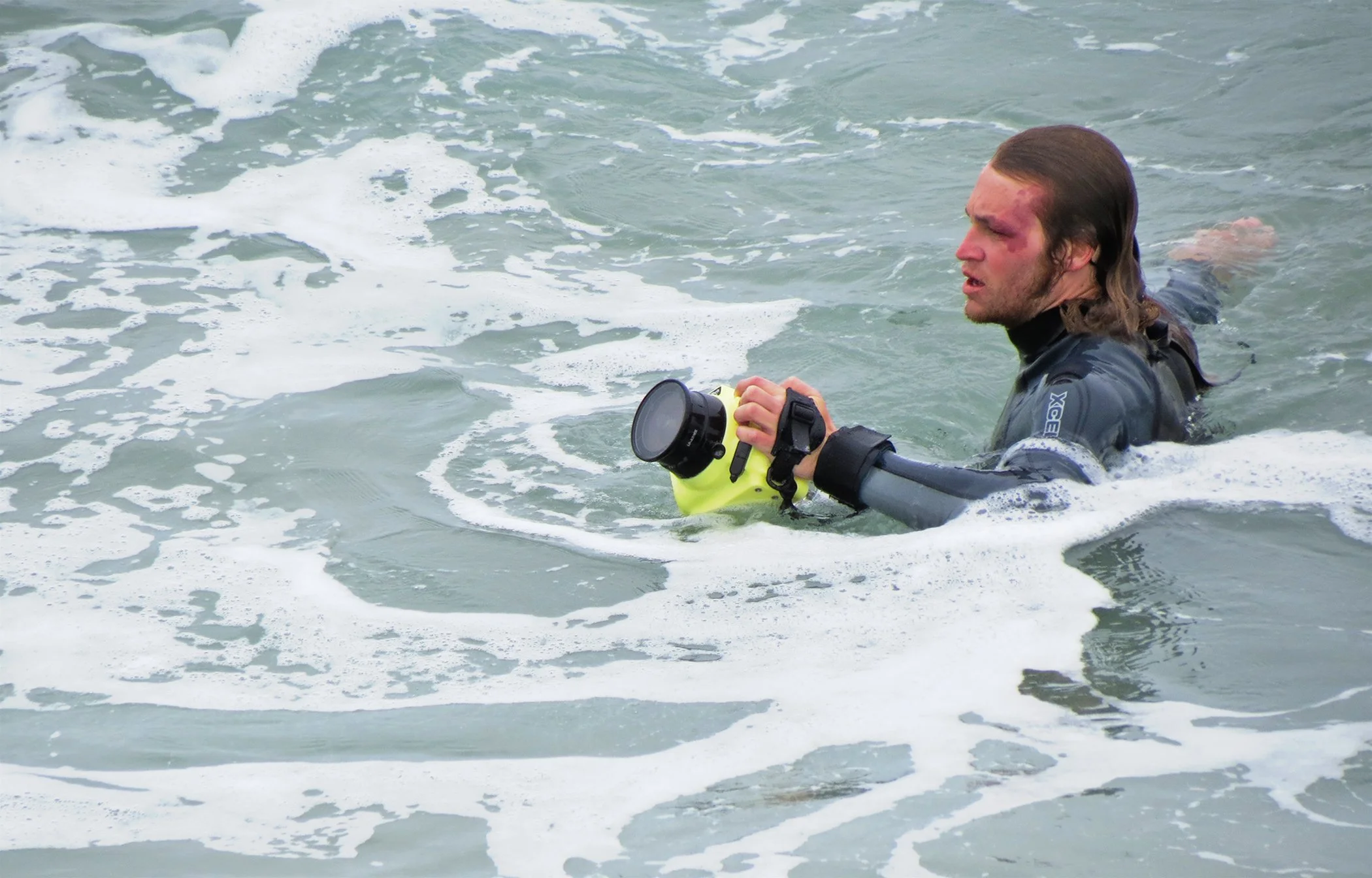 Surfer camera_9220 copy 2.jpg