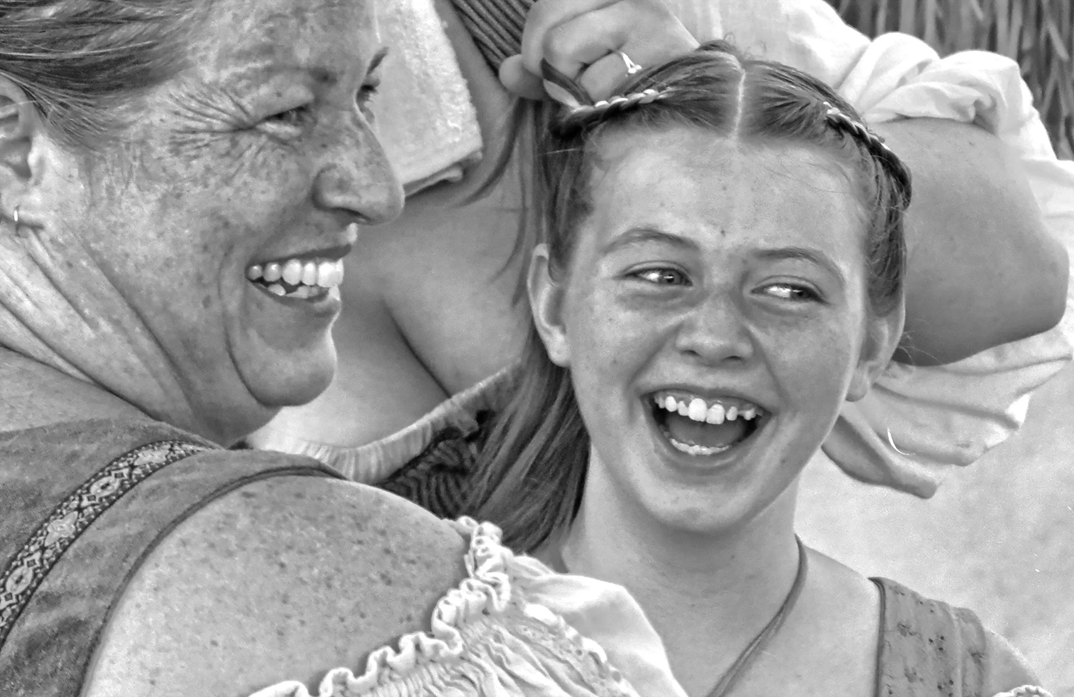 Faire blue_5821 bw copy 2.jpg