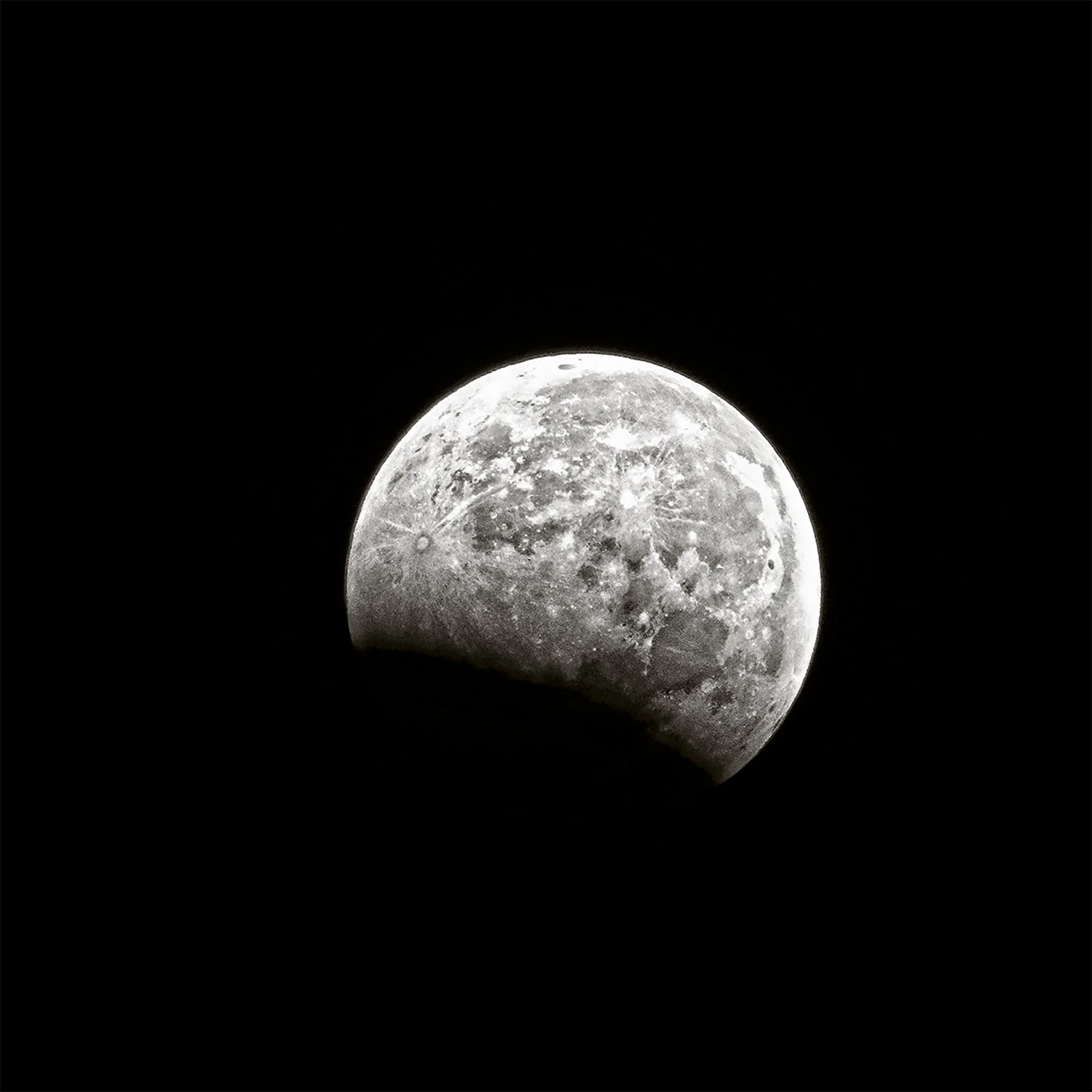 8x8 Moon_8607.jpg