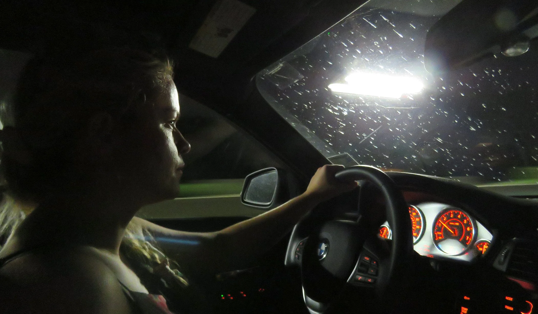 Woman driving_8954 copy.jpg