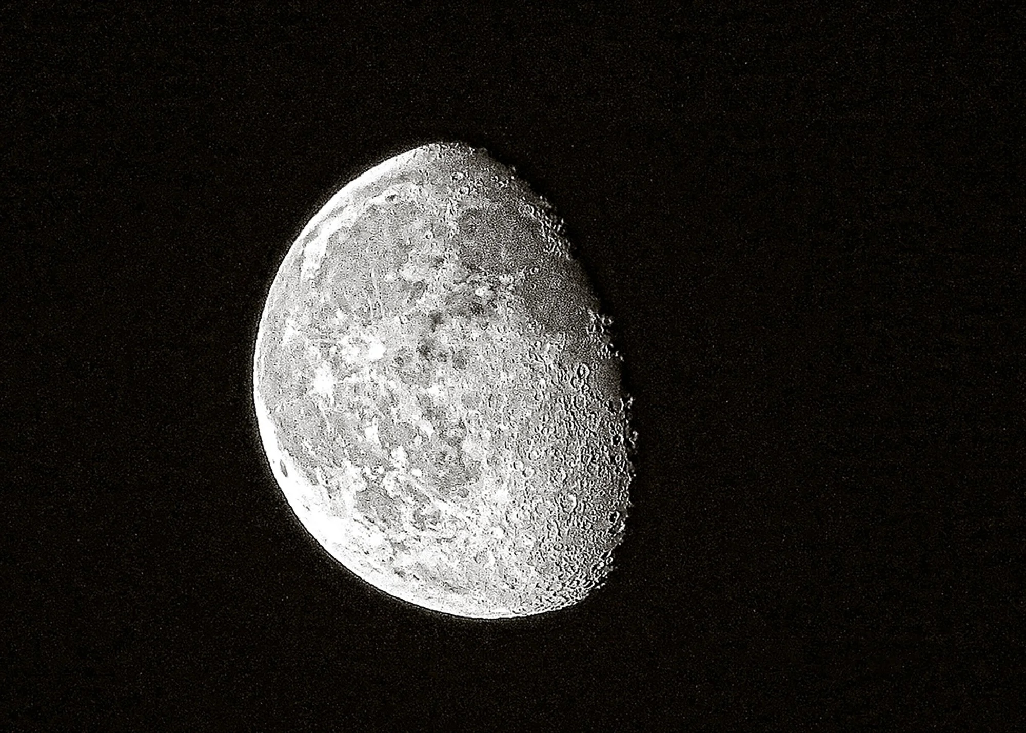 7x5 MOON 5723.jpg