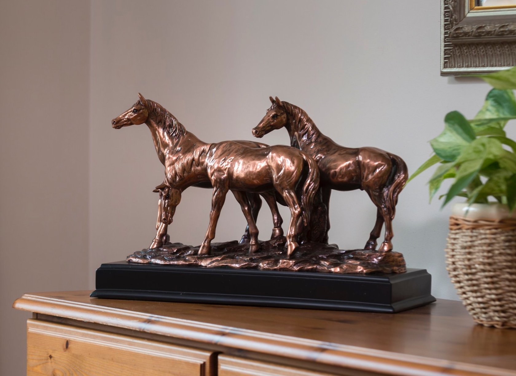 Horse Keepsake Urn "Friends Together"