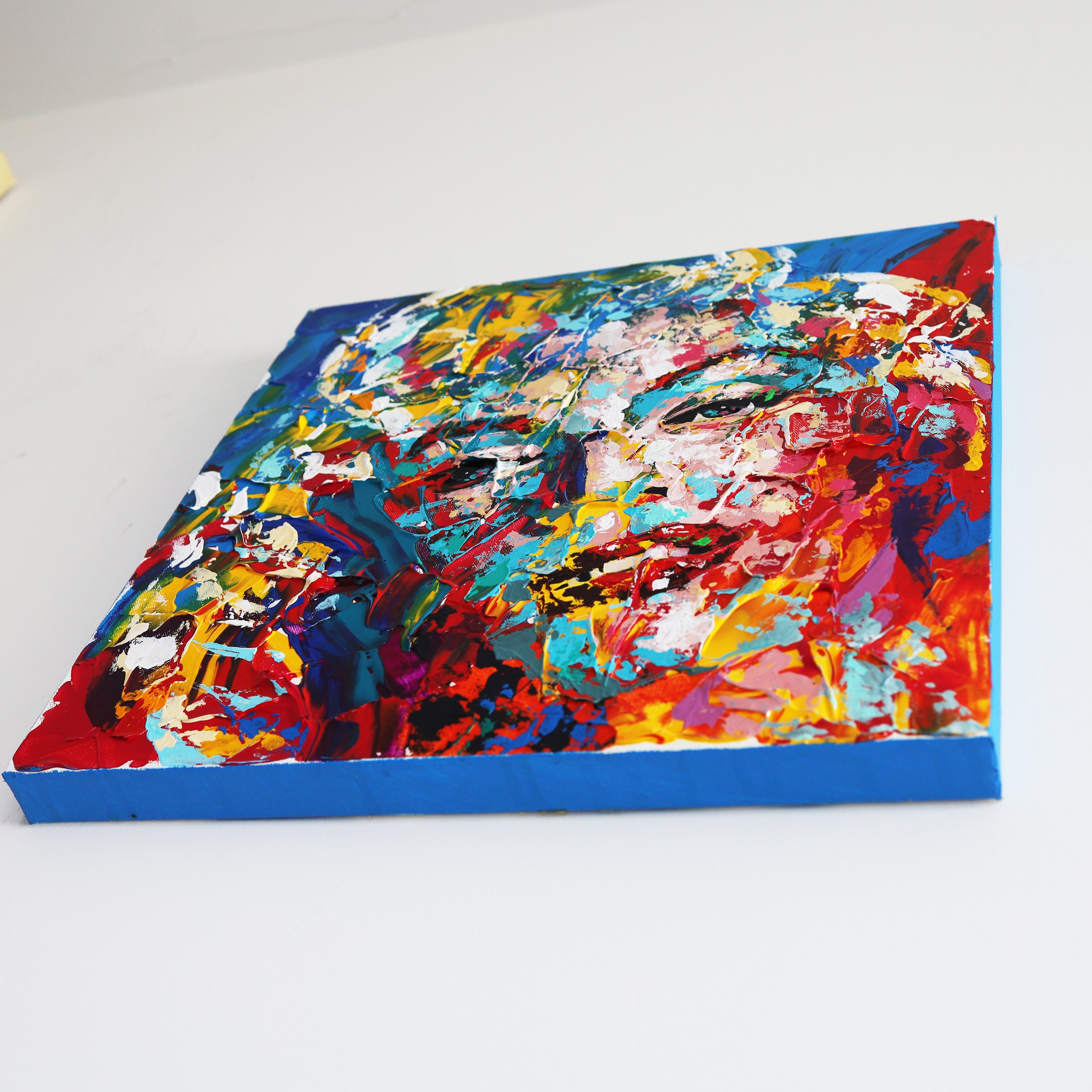 MarilynMNI_03_wall05.jpg