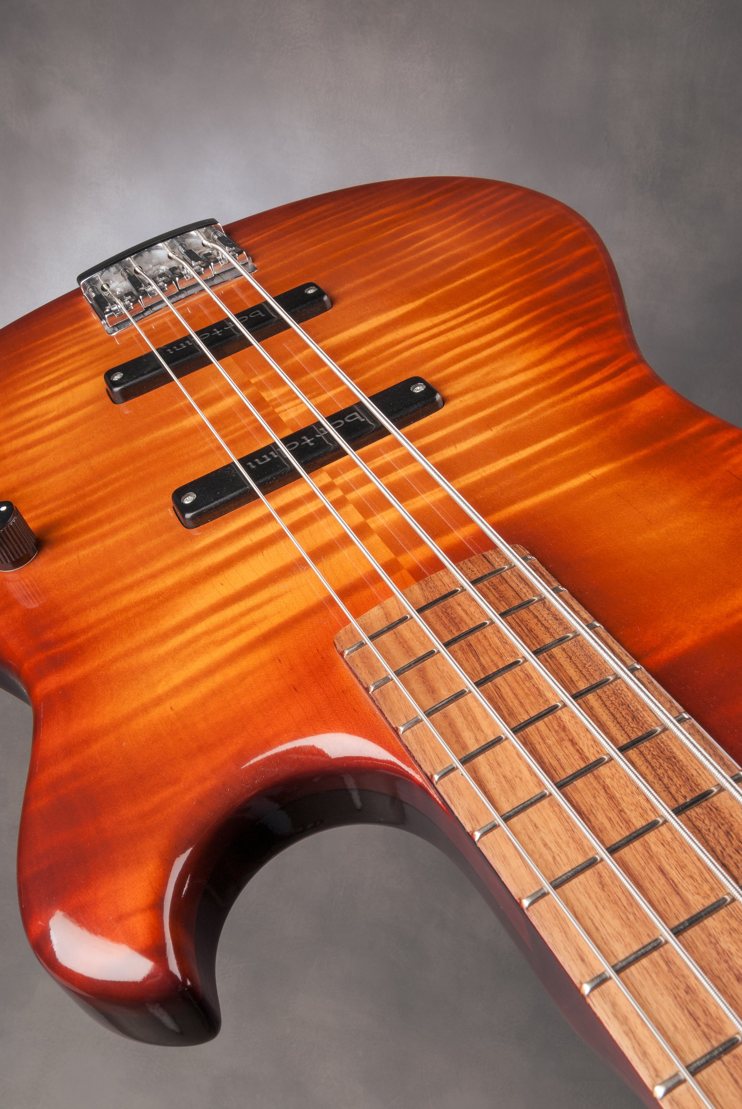 Bass_SG.jpg