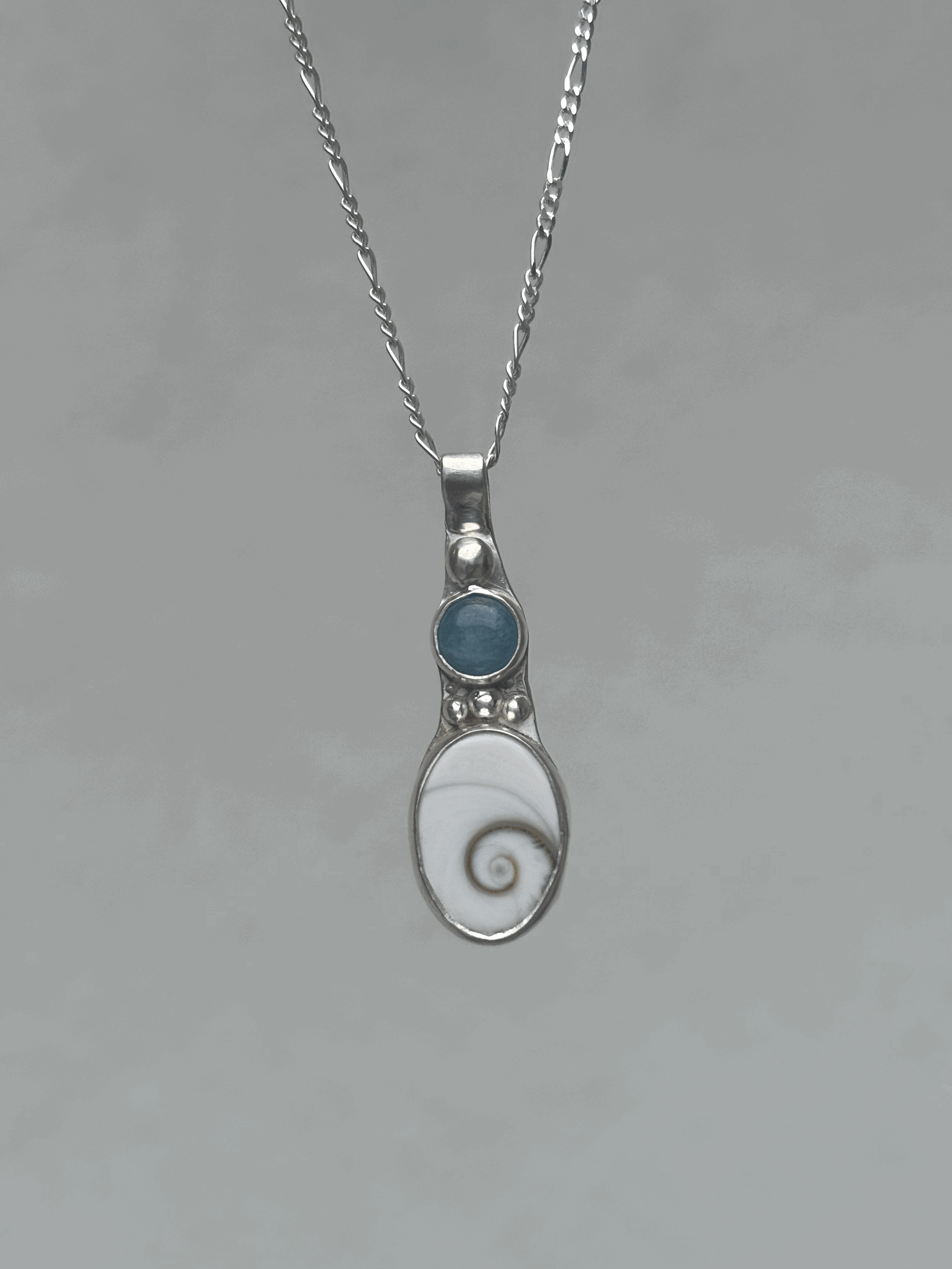Solana Pendant