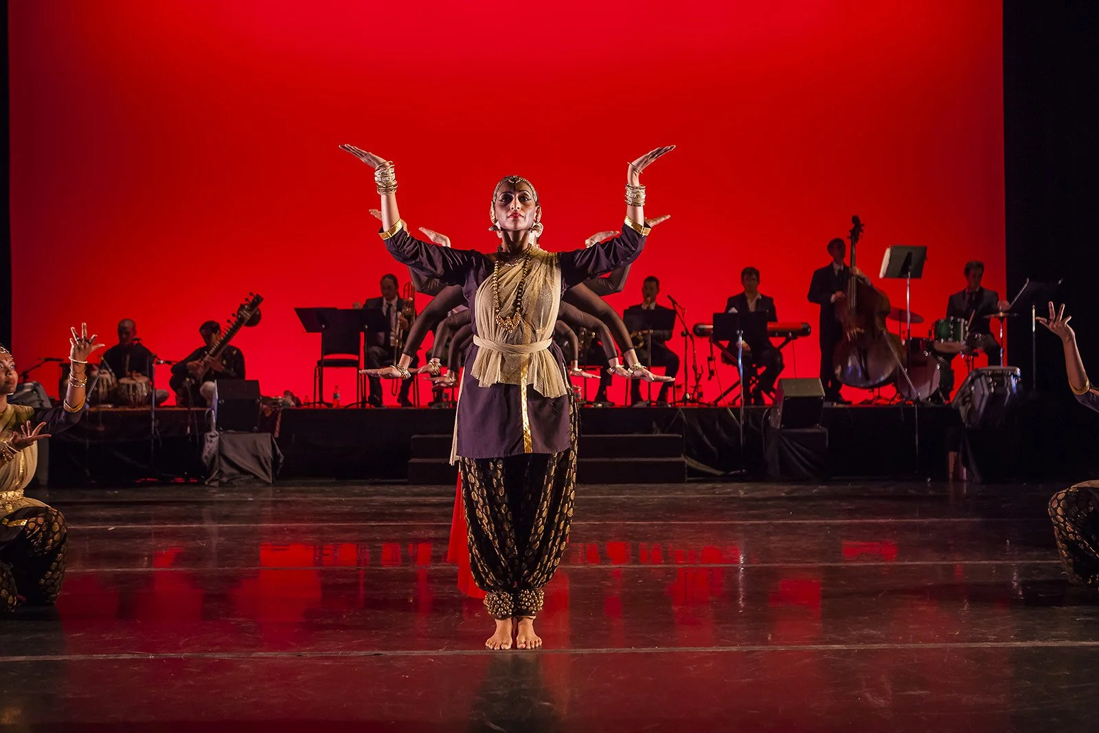 1408-HinduSwing-135.jpg