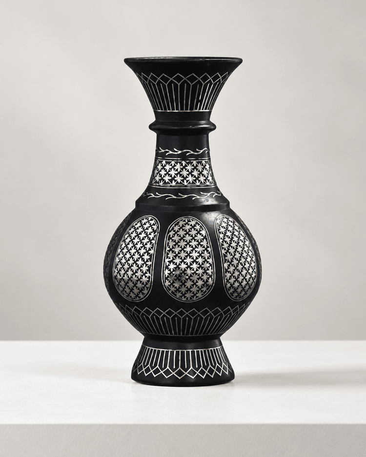 Bidri vase