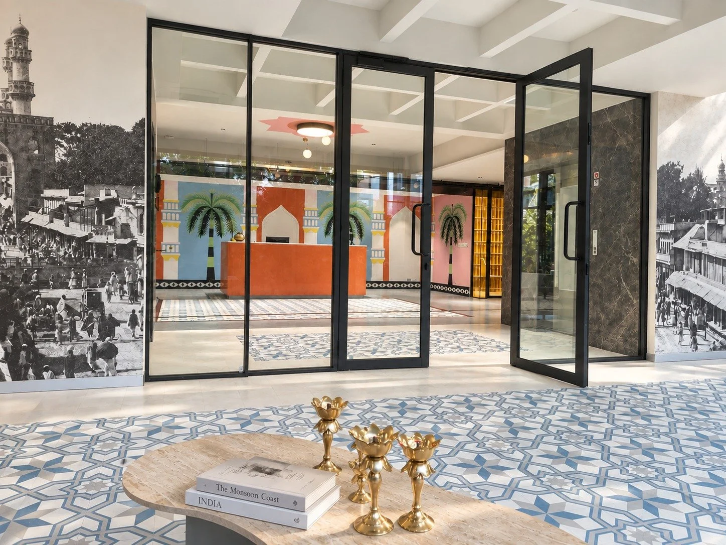 Hyderabad Nizam Lounge