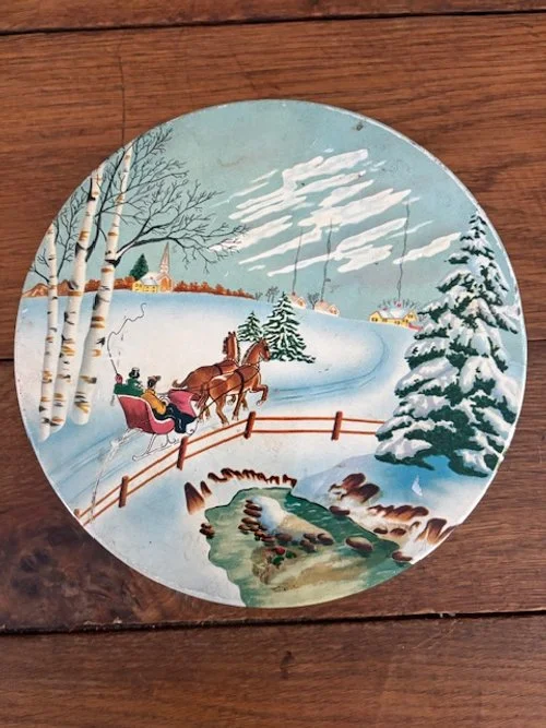 sleigh tin 2.jpeg