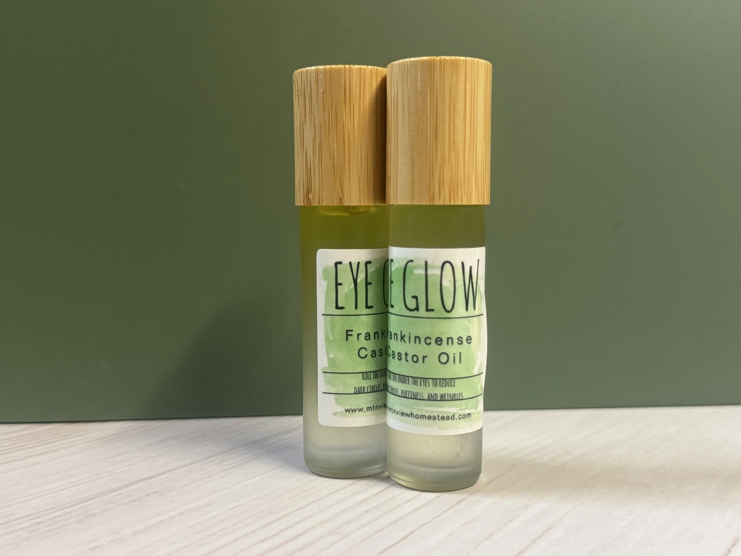 Eye Glow Roller