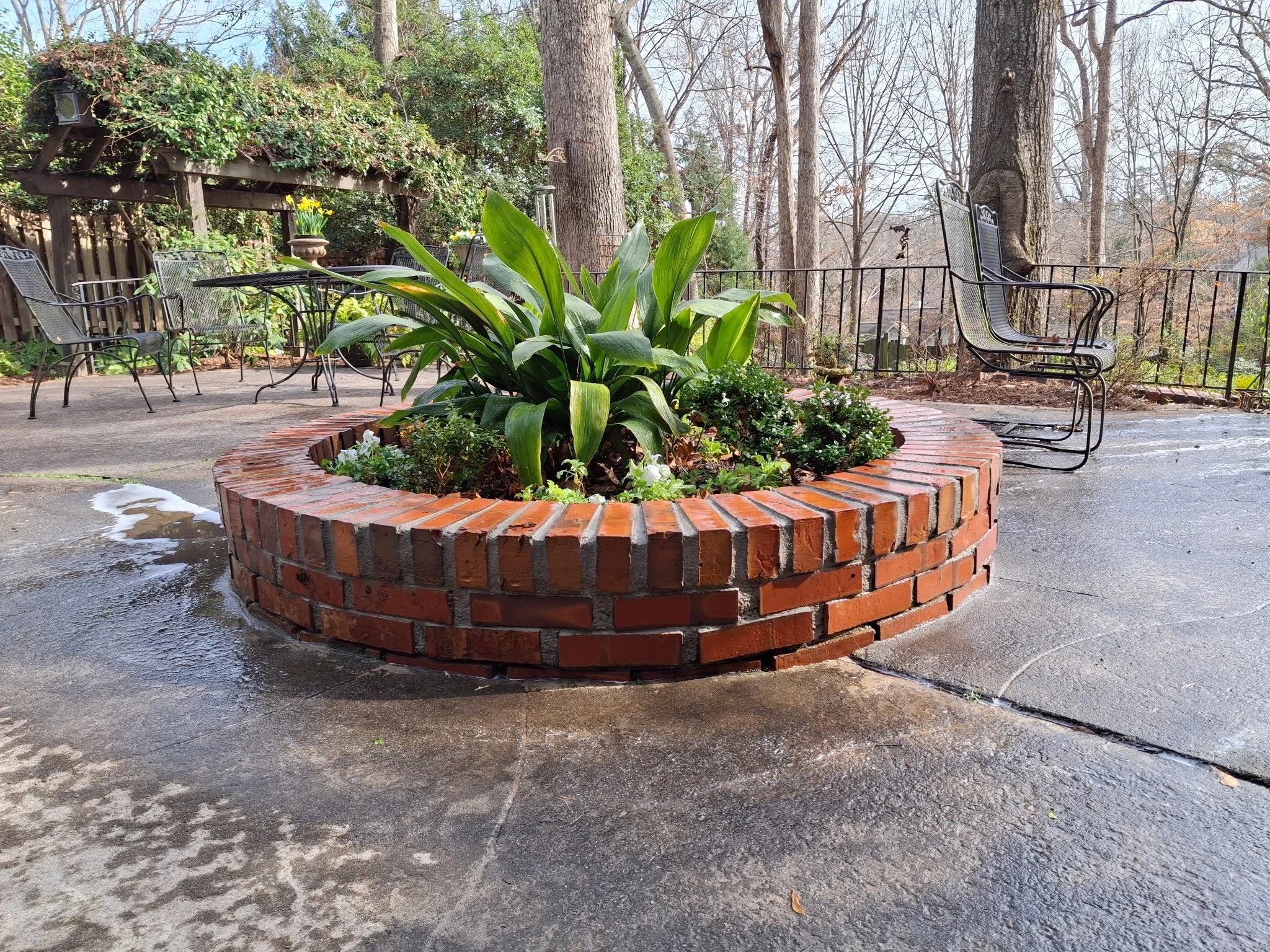Brick planter custom build - brick work near me - brick worker Greenville, SC - brick planter builder