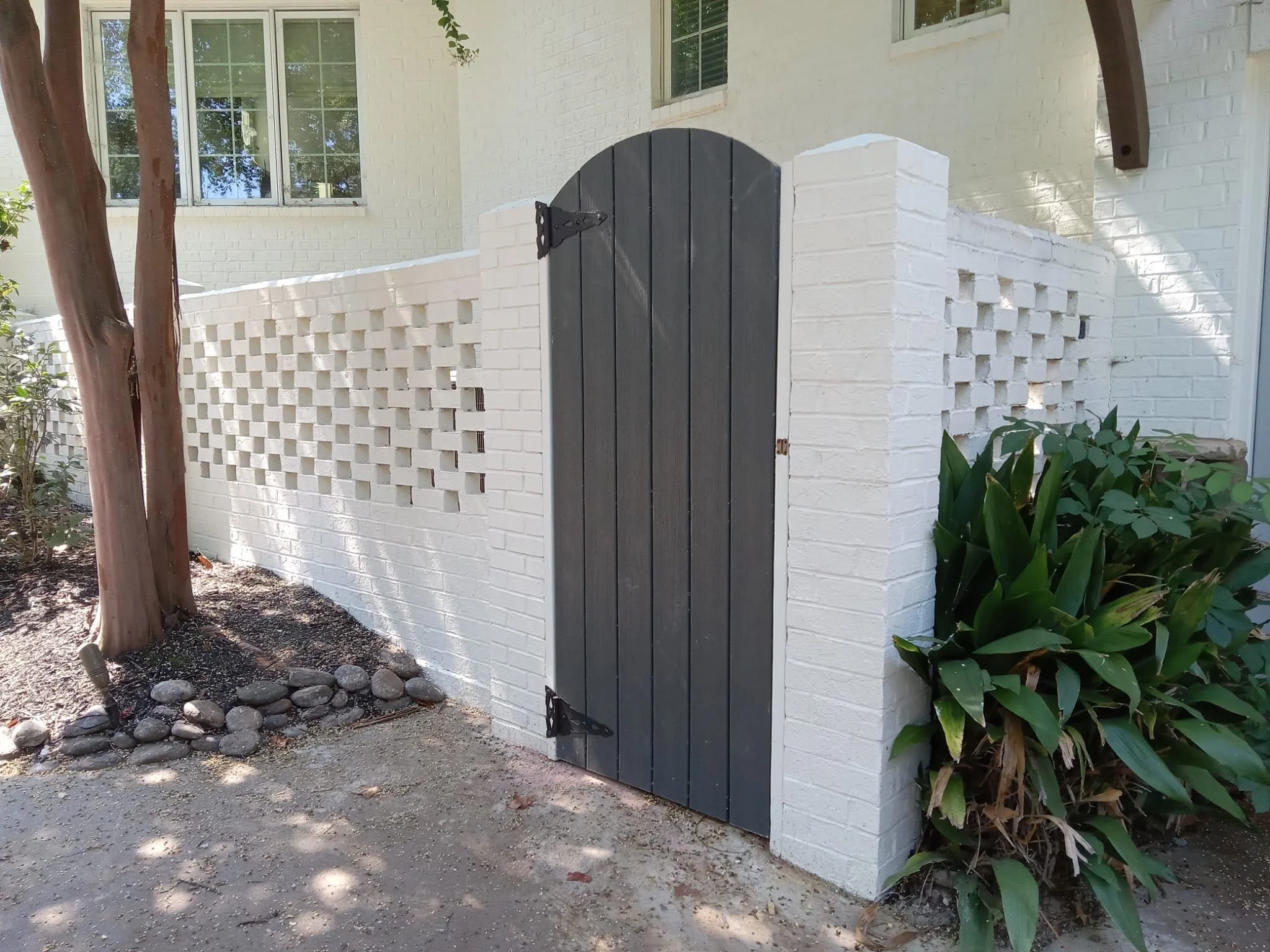 Brick wall build - brick worker - mason near me - Greenville, SC - handyman Greenville, SC