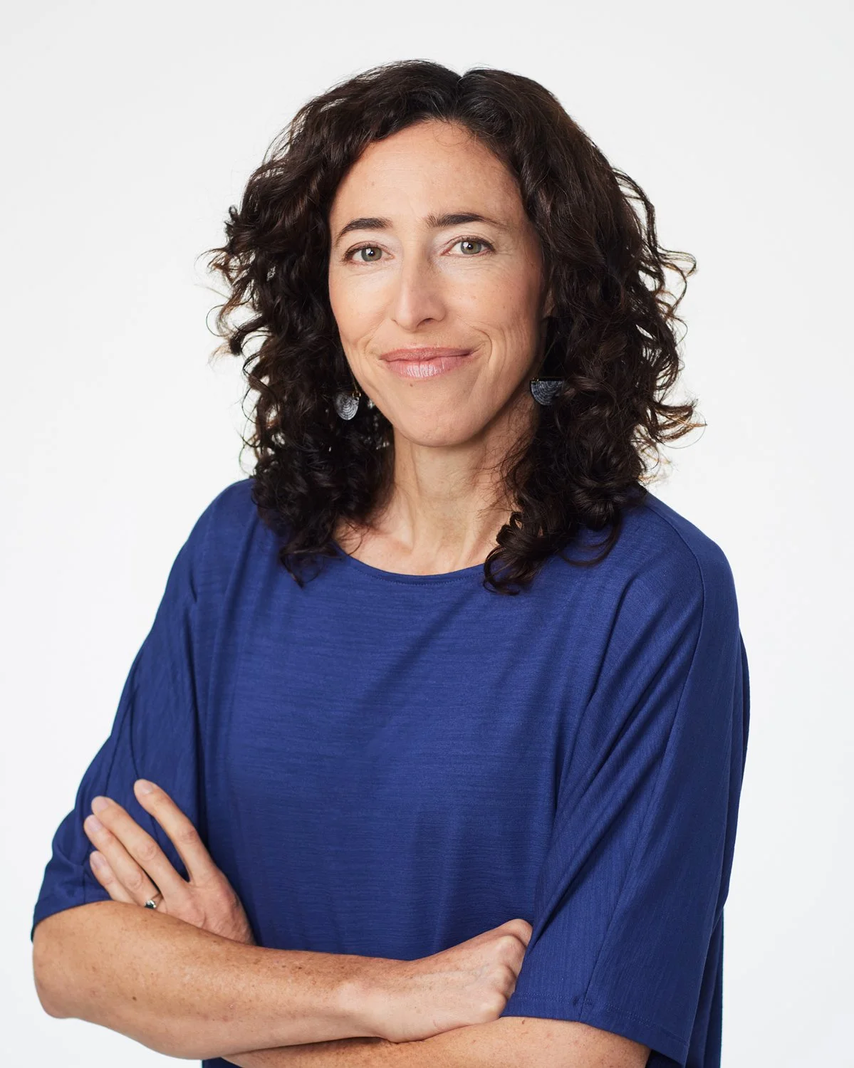 Joanna-Levitt-Cea-Headshot-1645.jpg
