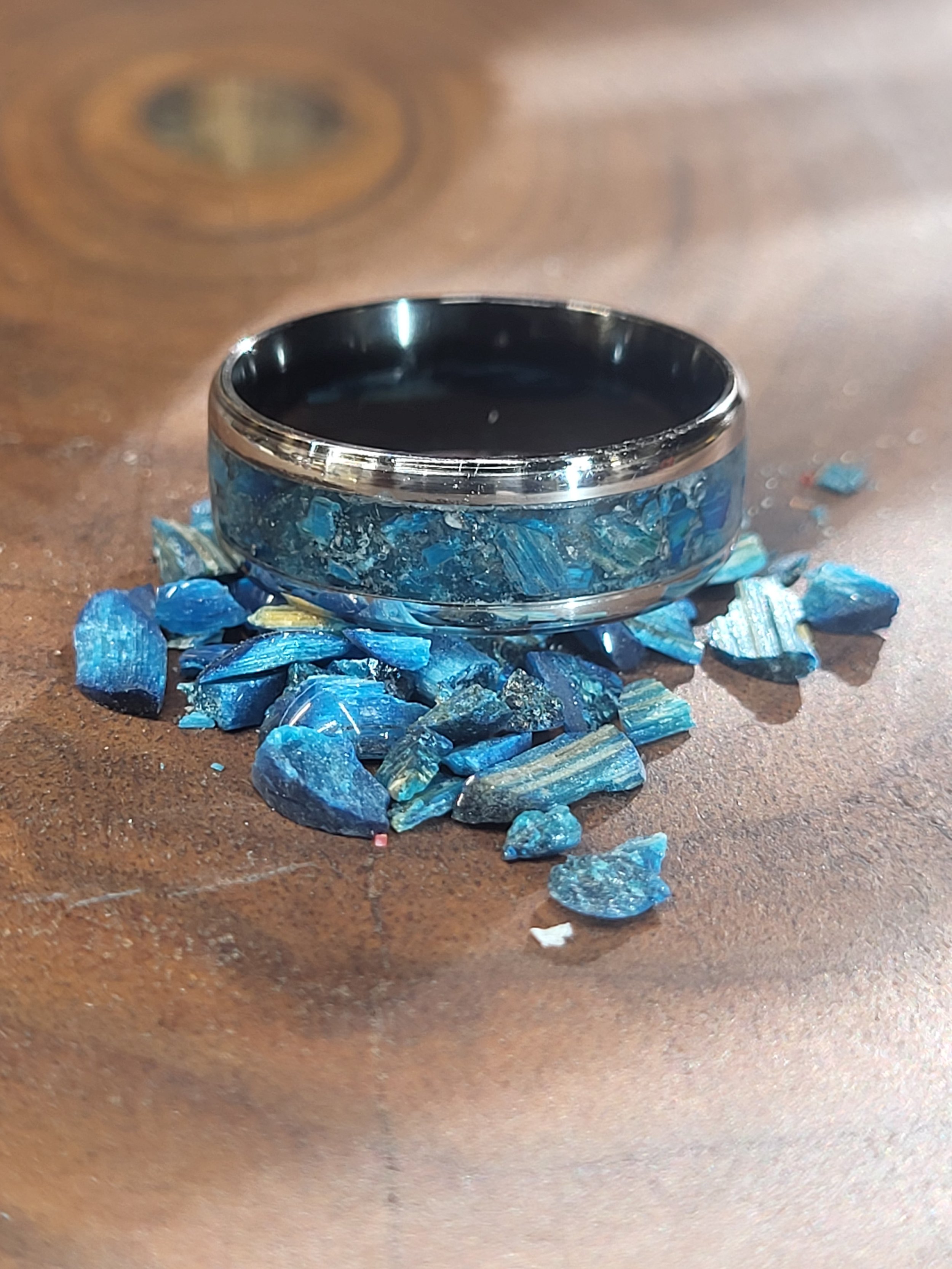 Stainless steel core filled with Blue Tigers Eye.