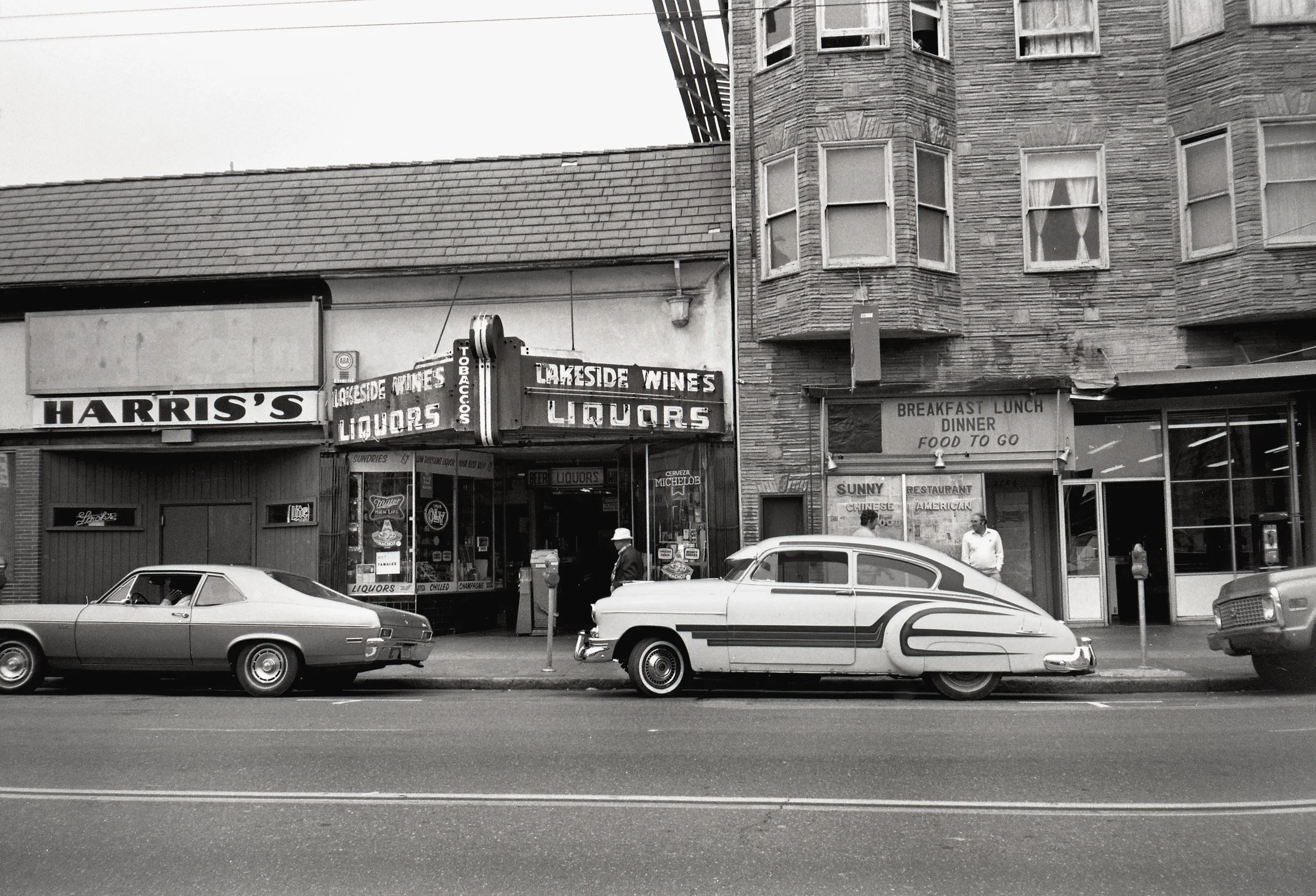 5 Mission district SF 1974 .JPG