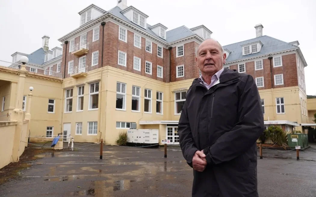 Hotel proposal for Chateau