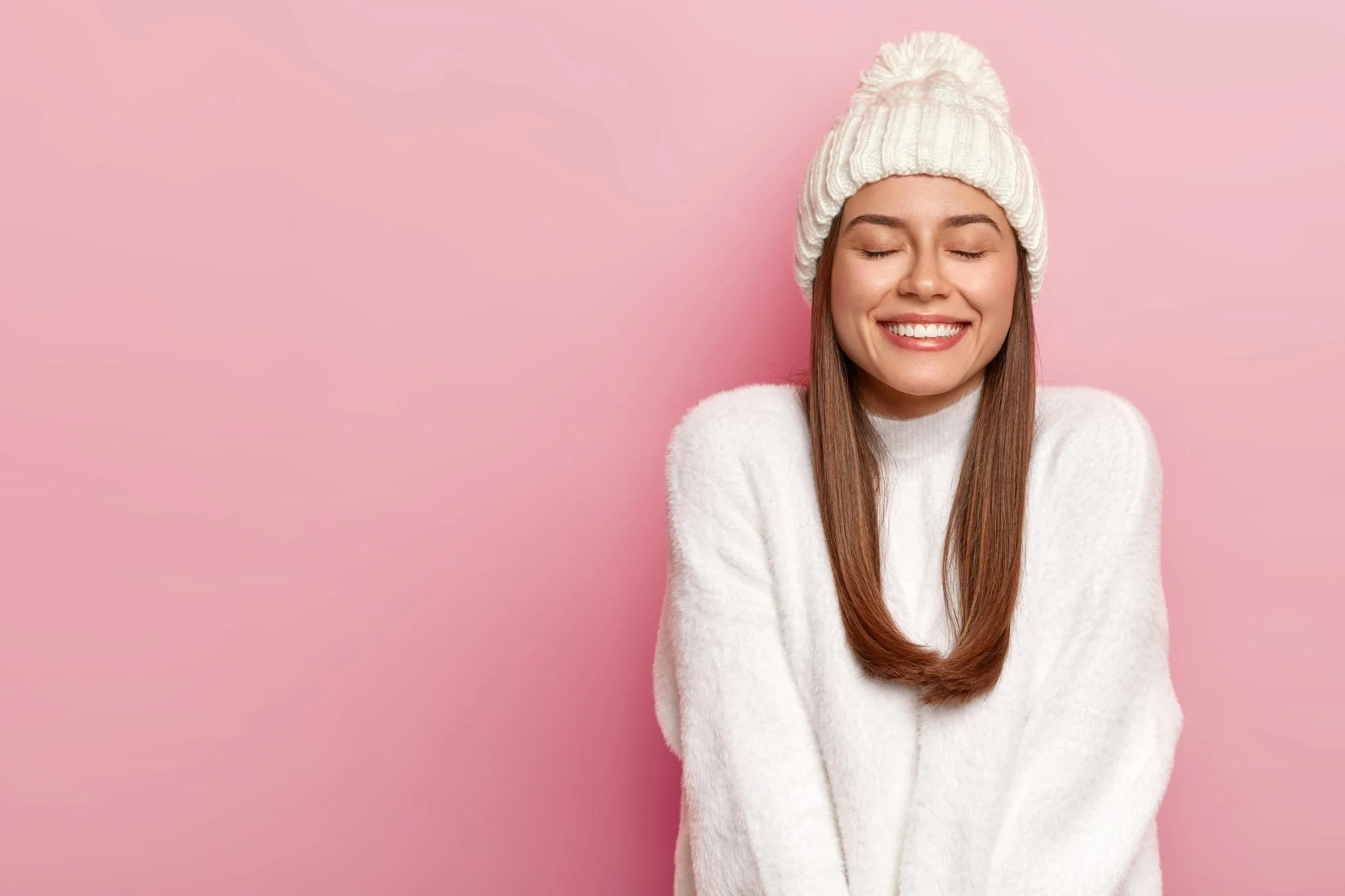❄️ Hello Winter

Hydrate, protect and nourish your skin to keep it glowing all season long. 

#winterskincare #weloveskin #healthyskin #winterglow #skincaretips