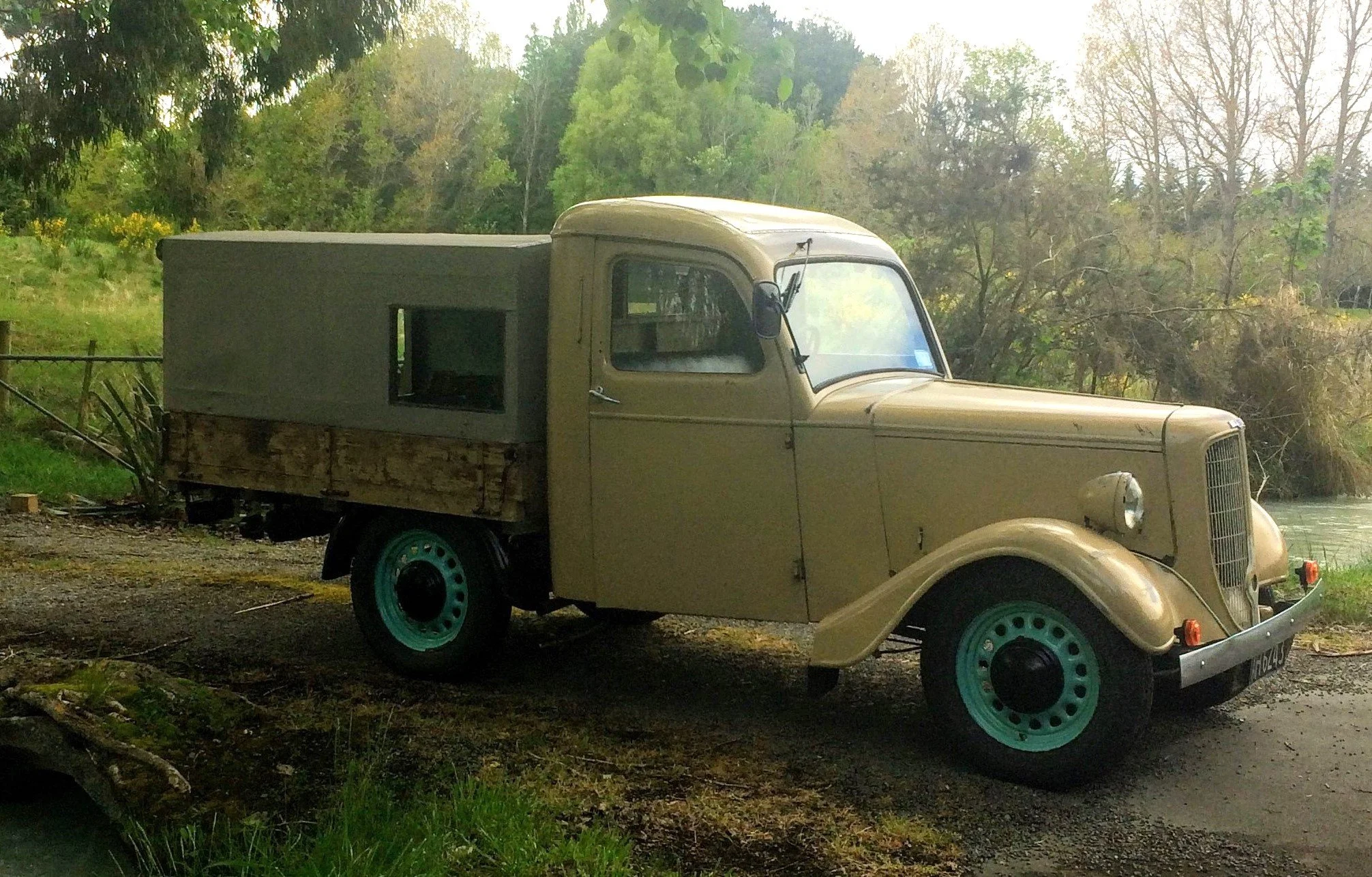 1950 Bradford Lorry