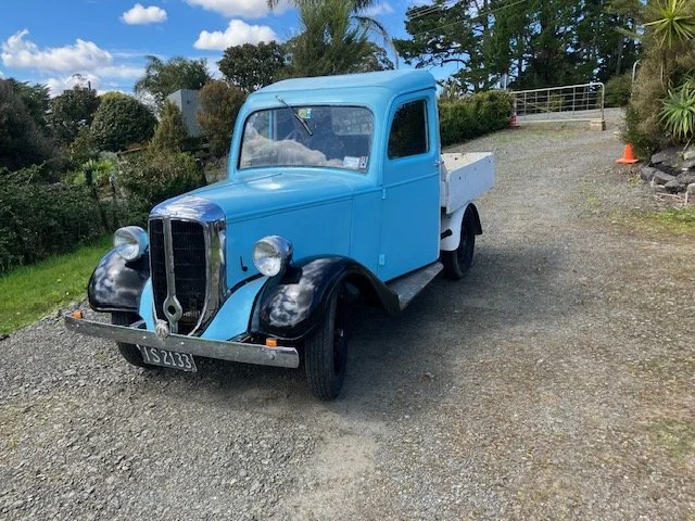 1952 Bradford