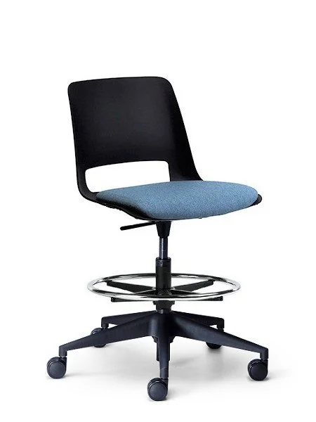 Advanta-Unica-Swivel-Stool-2.jpg
