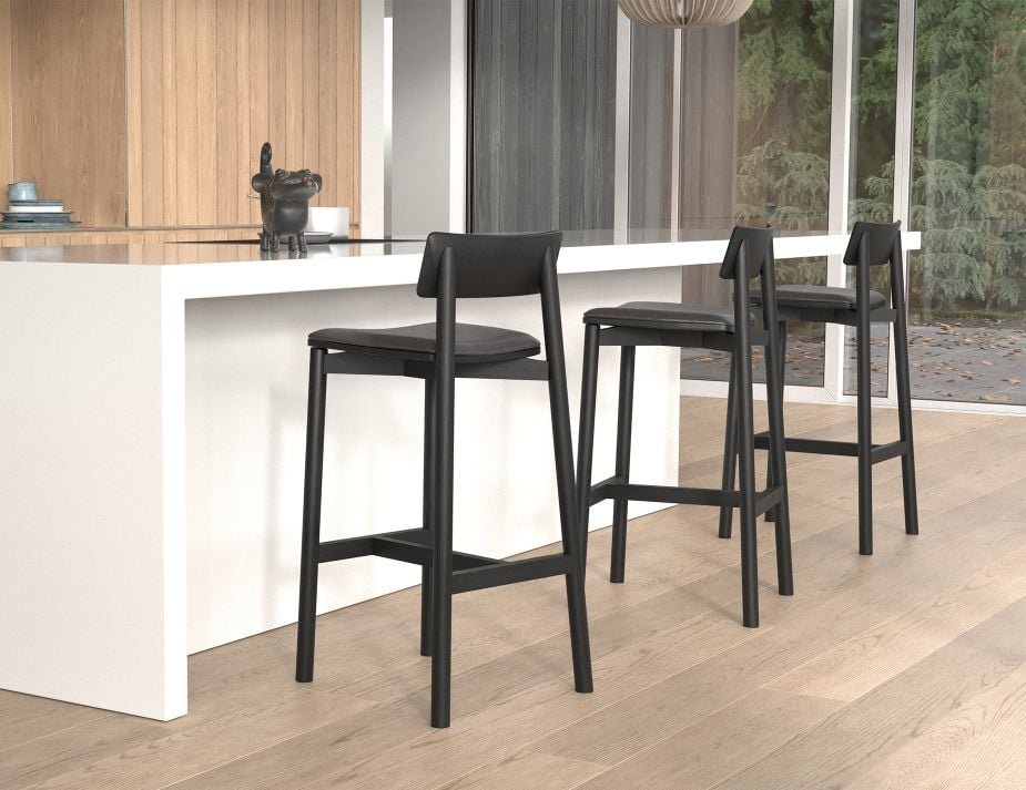 Andi_BarStools_BlackPad_1.png