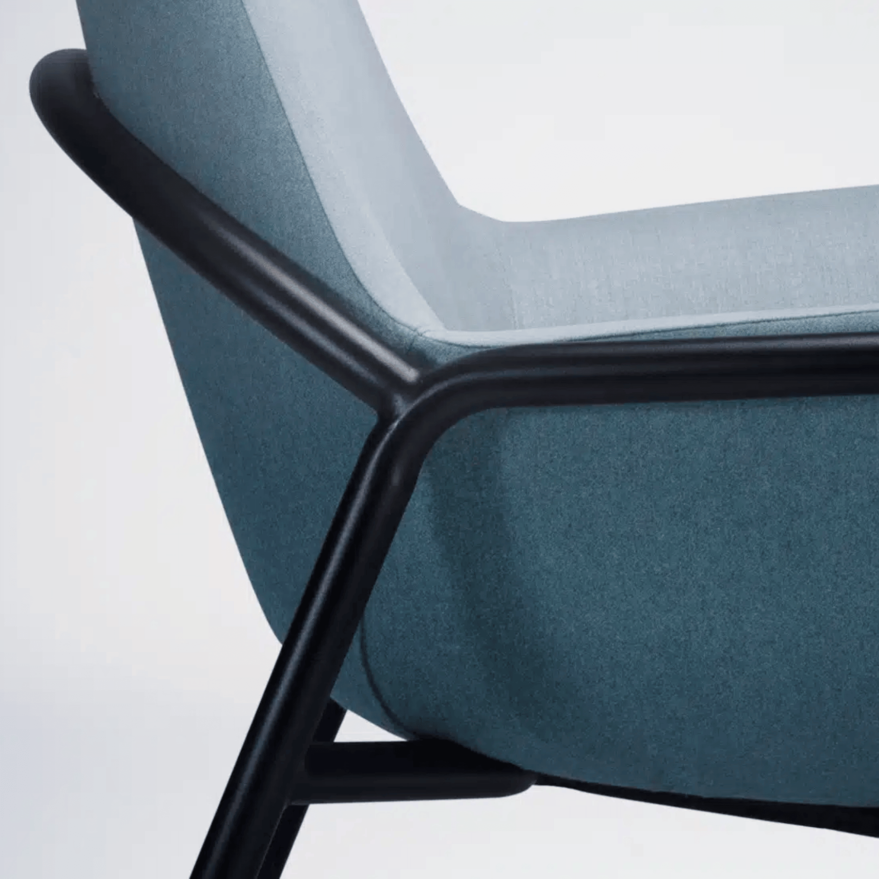 ARCANA Bariatric Chair 6.png