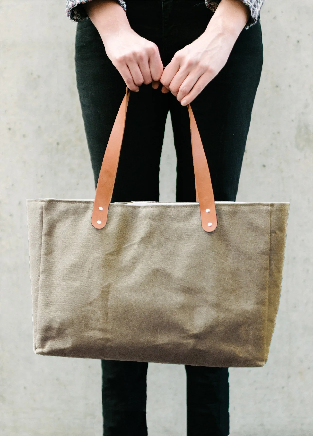 SATHIbyFreesetUSA-LandscapeTote-camel.jpg