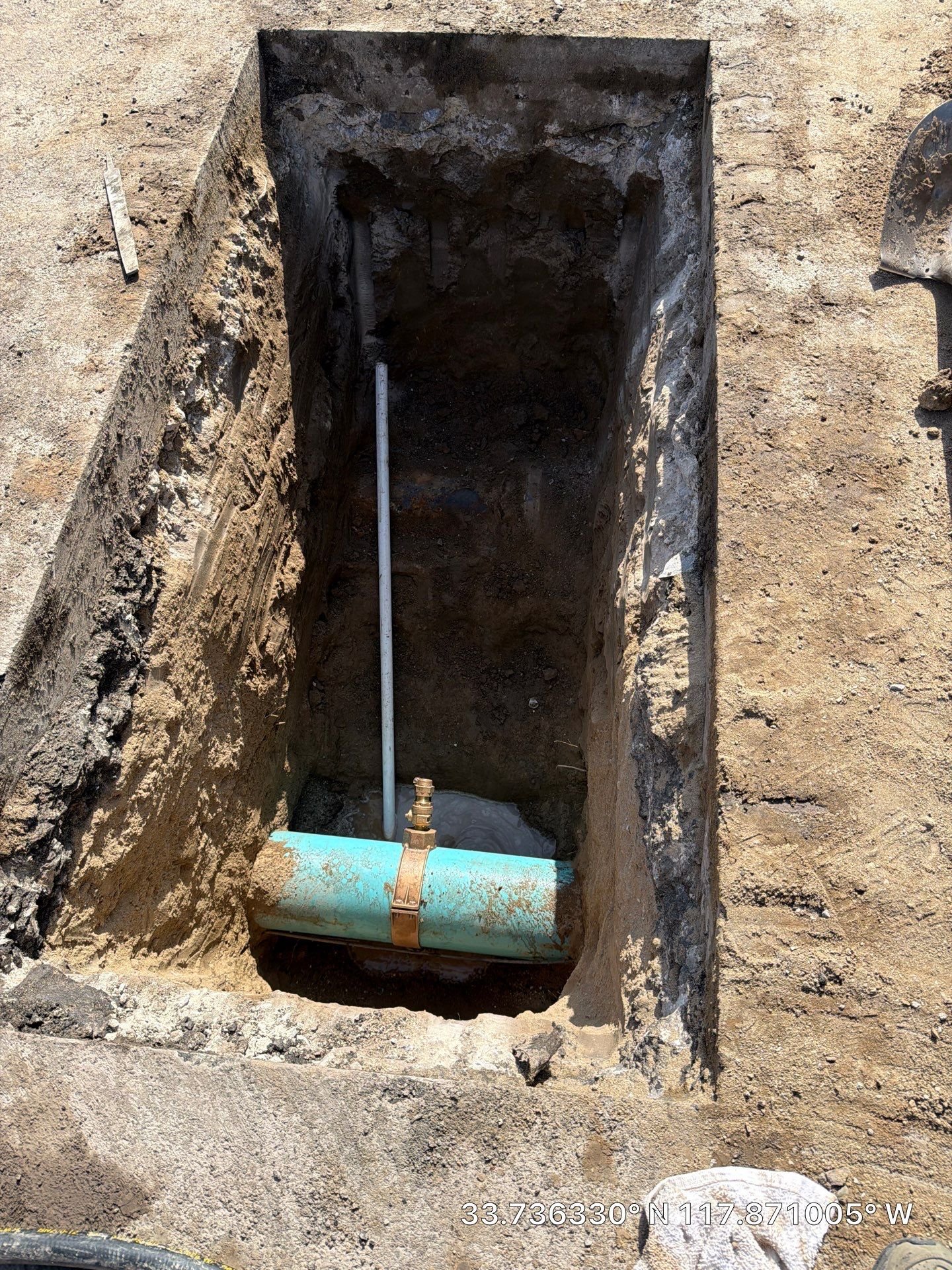 3-adu-water-meter-service-tap-connection.jpg