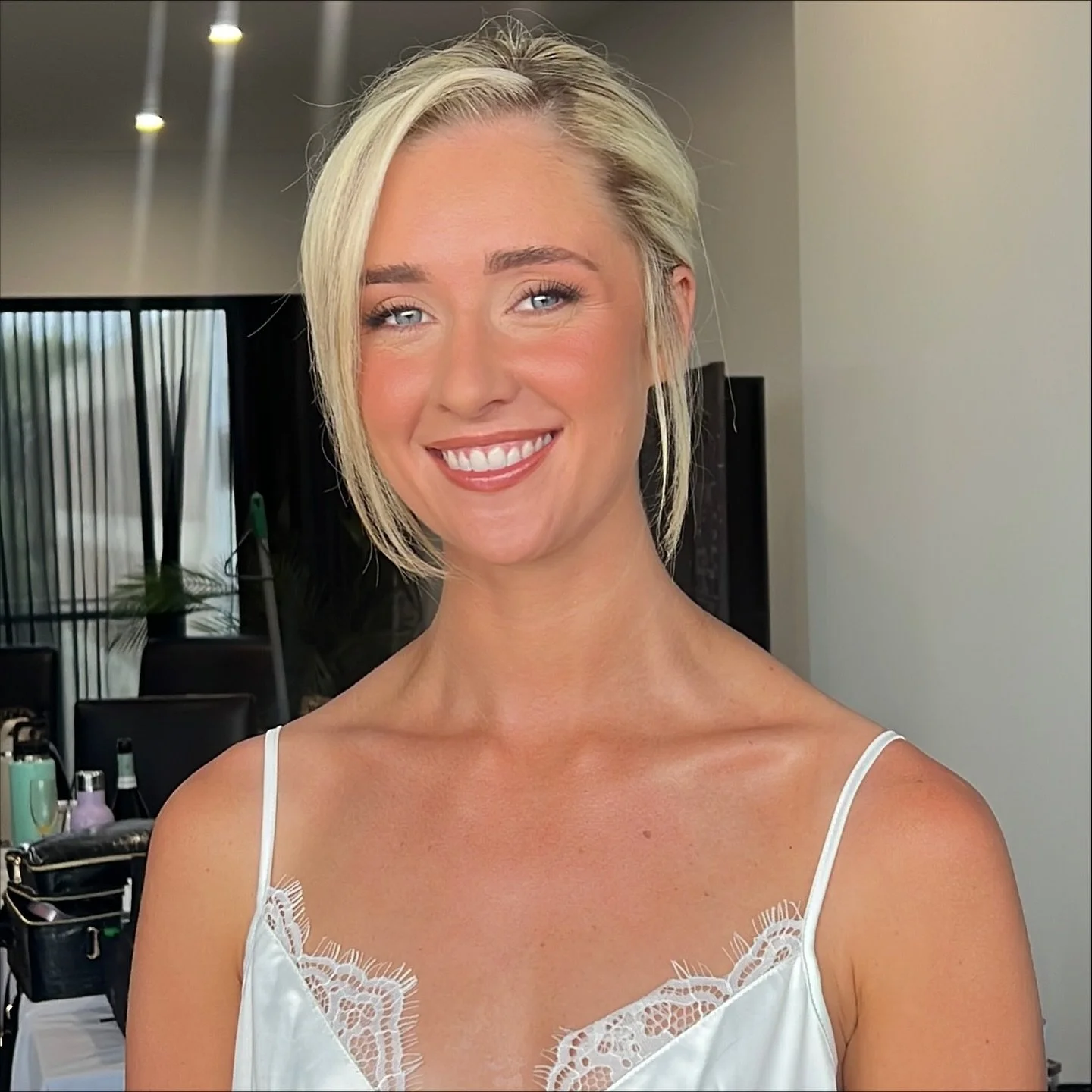 An actual angel 👼🏻 @laura_dickk 

#makeup #mua #newcastlemakeupartist #huntervalleymua