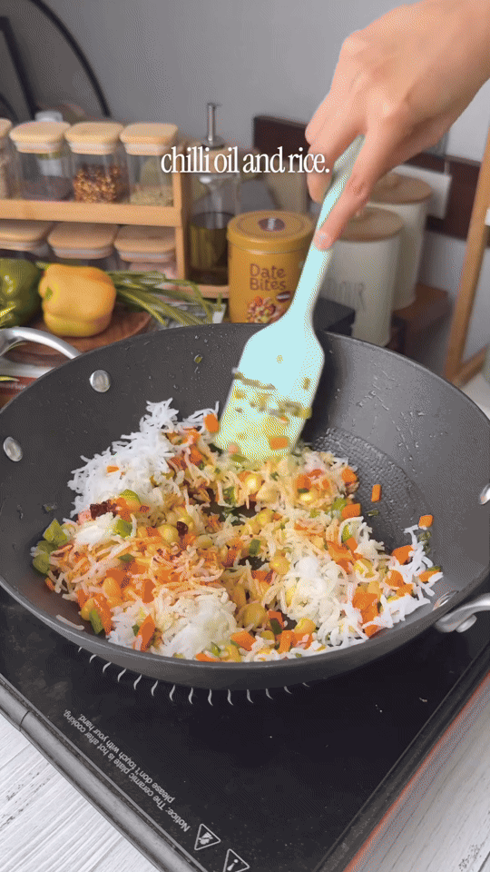 Video by diningwithdhoot [DJbjgKJvnpO].gif