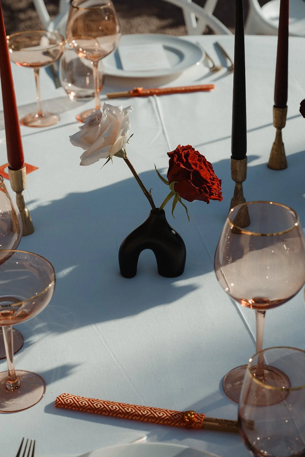 Vibrant reception styling with red and pink florals by Aurea, Ca Na Xica Ibiz