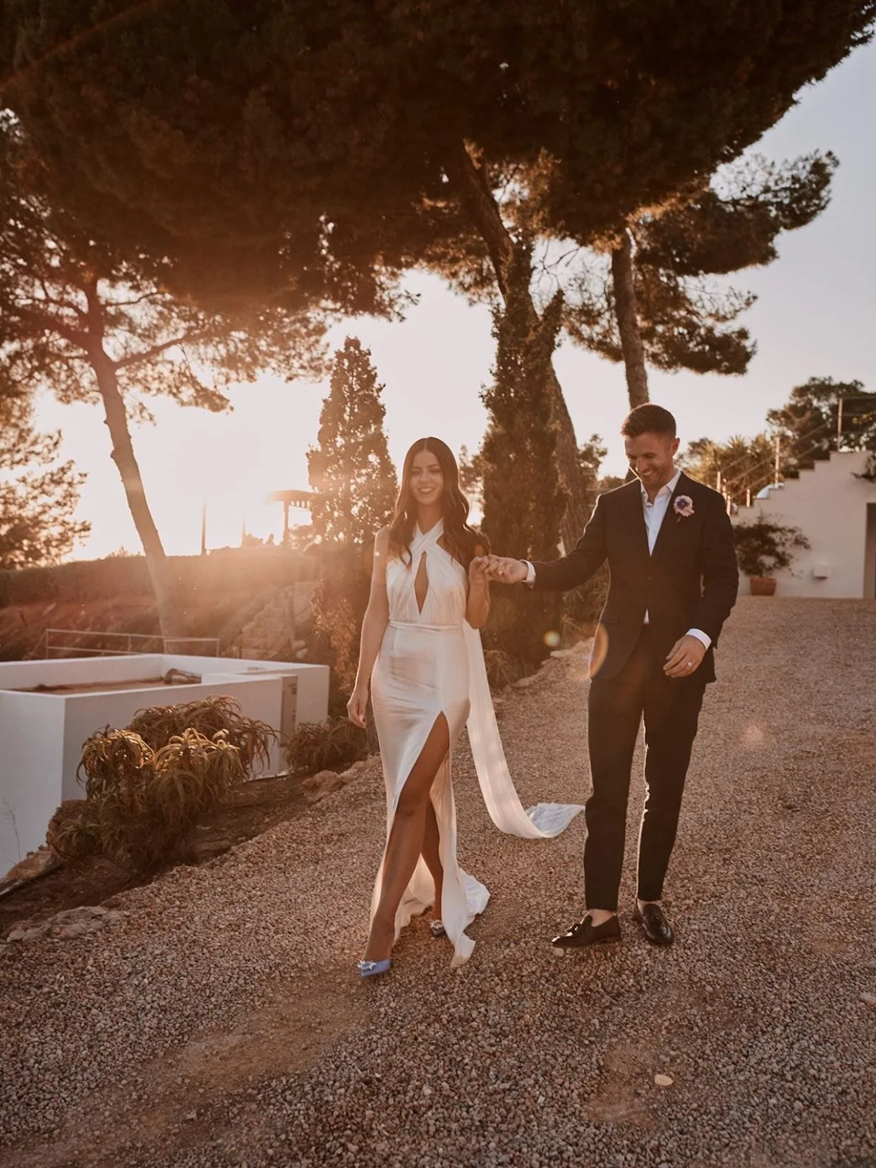Joy joy joy joy joy 🤍

As featured in @vogueaustralia and captured by @benjaminwheeler 

#ibizaweddingplanner
#ibizawedding
#ibizaweddinginspiration 
#ibizaparty 
#bespokeeventsibiza