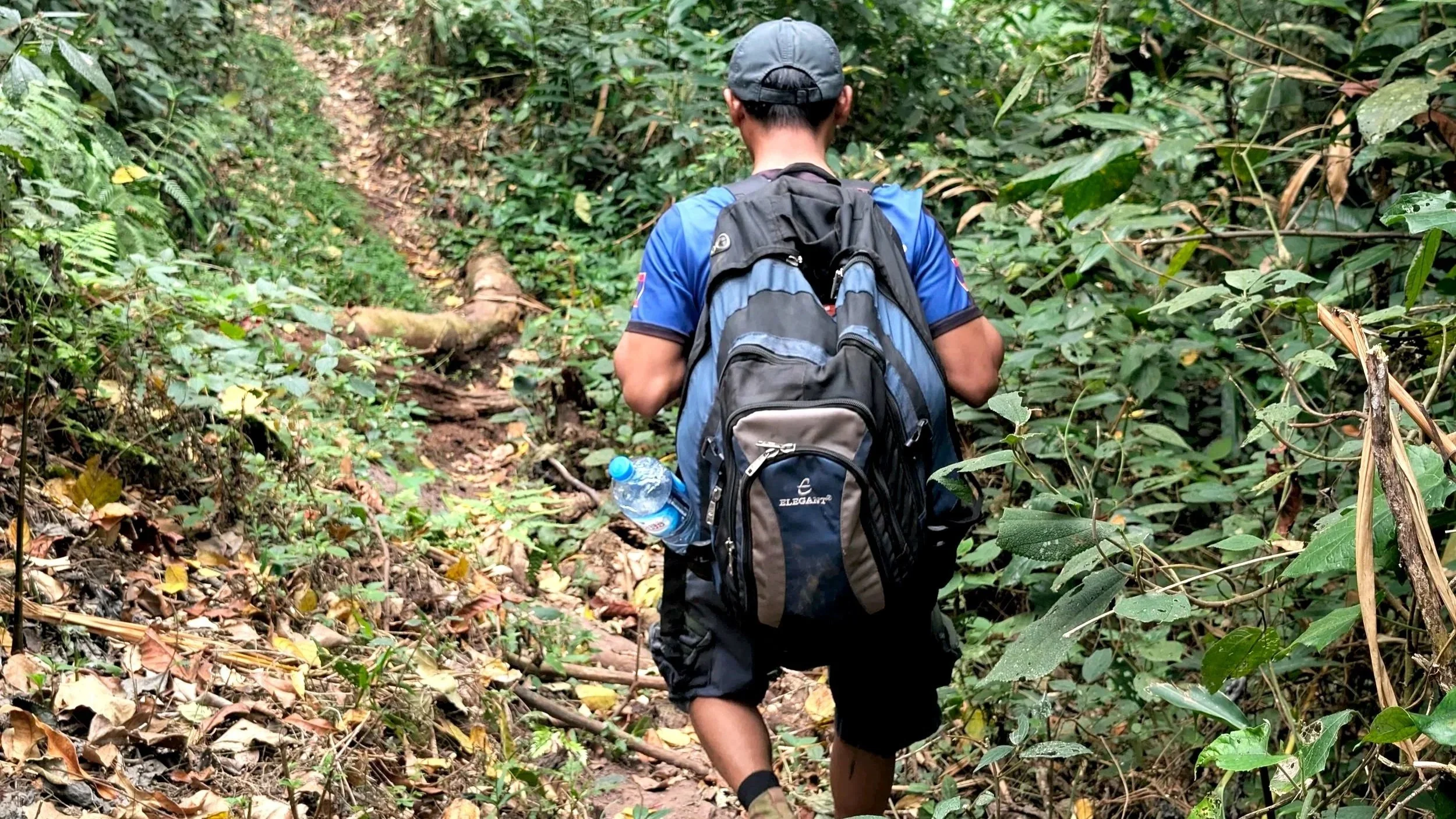 Rencontre avec Bounhong : l'âme Akha des montagnes de Boun Neua
