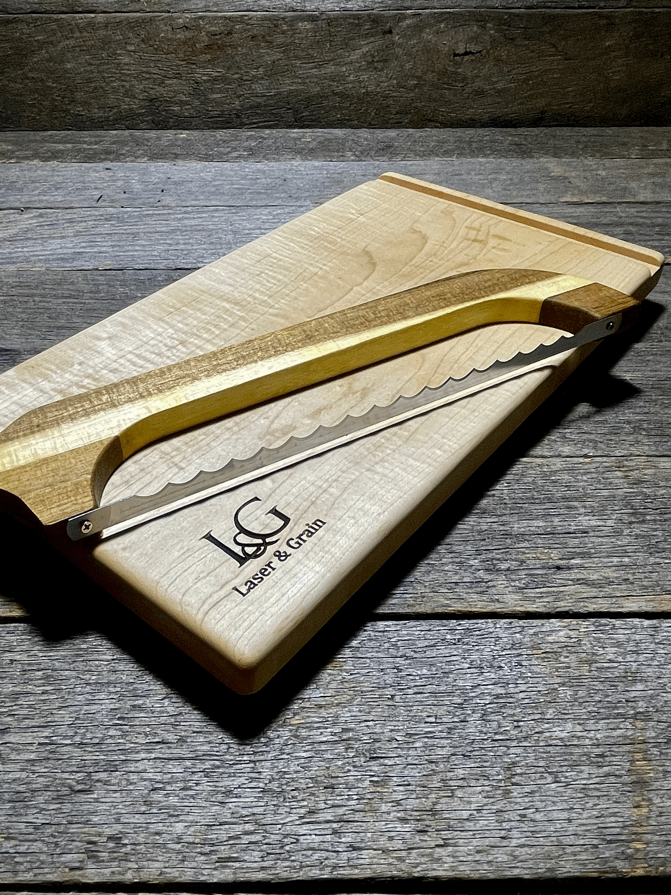 Bread Board W Cutting Slot