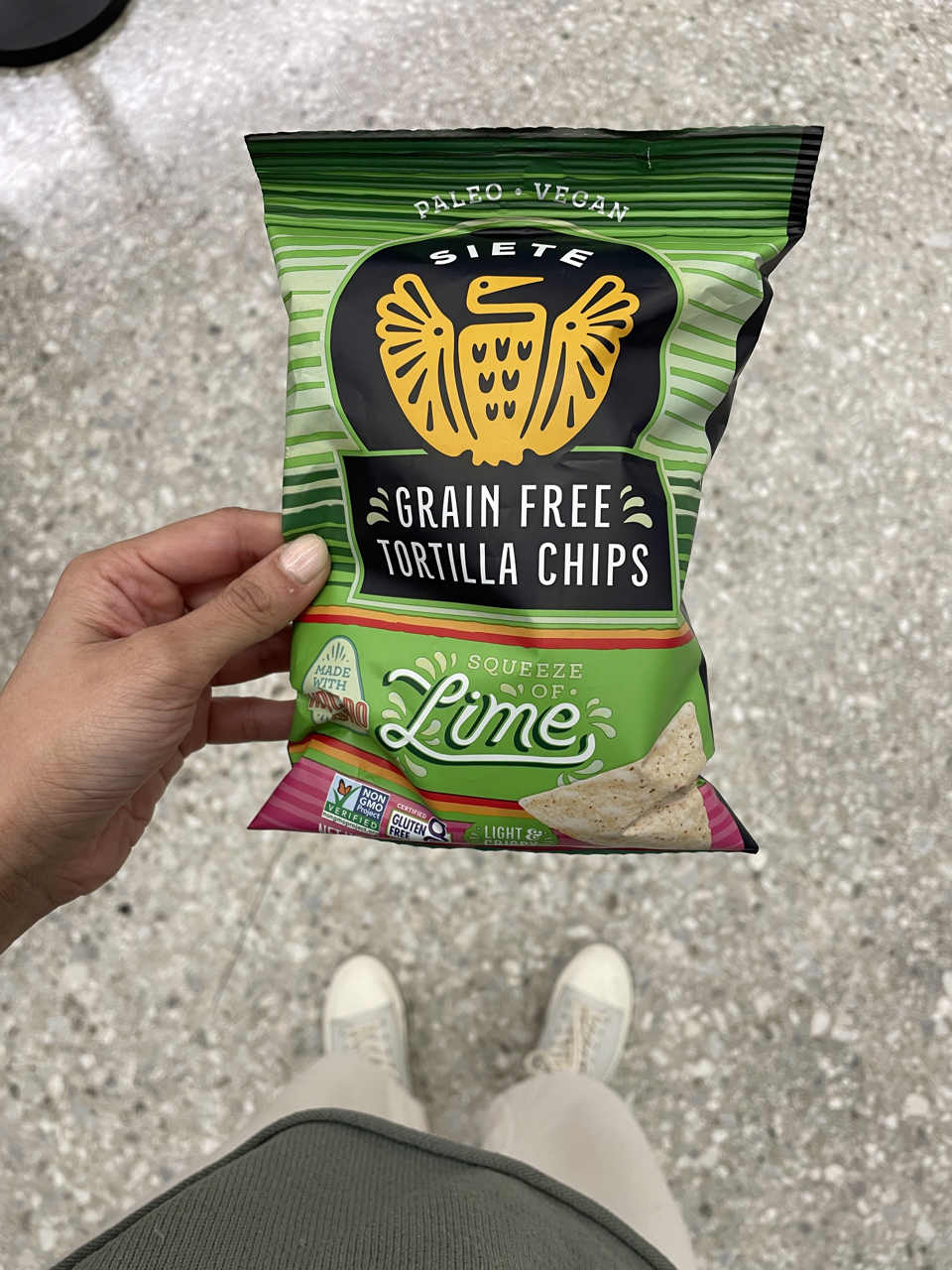  Made with cassava flour, avocado oil & lime juice. Siete has the cleanest ingredient chips, wraps, sauces and even cookies! Gluten-free & grain free. snack—whether paired with guac or enjoyed straight from the bag.