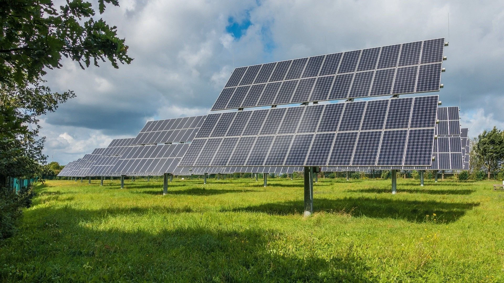 DEBATT: Kommer solcelleparkene?