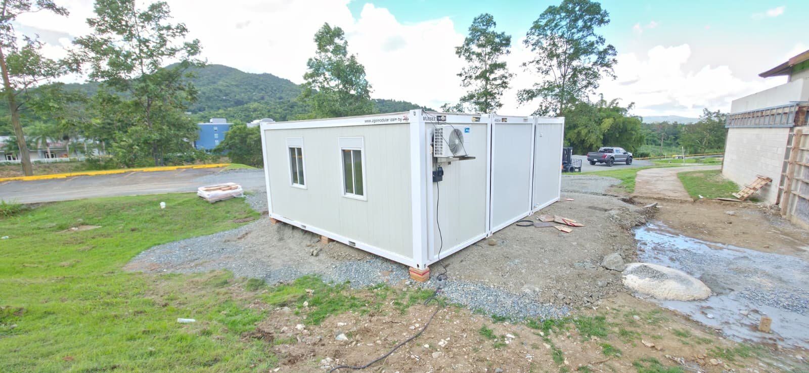 caguas_puertorico_vagones (7).jpeg