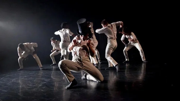 meta_eyJzcmNCdWNrZXQiOiJiemdsZmlsZXMif