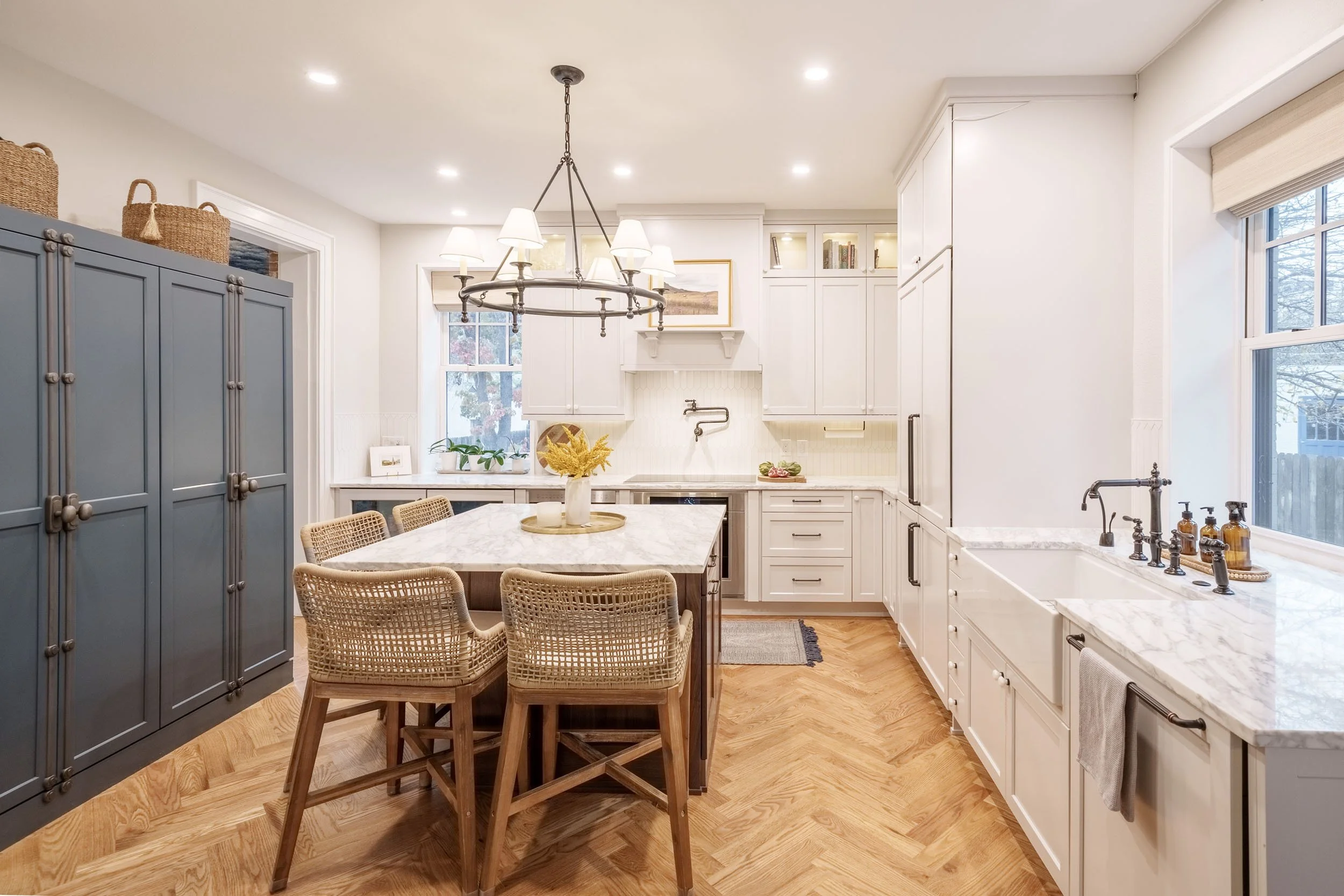wash-park-classic-kitchen-remodel-full-view-02.jpg