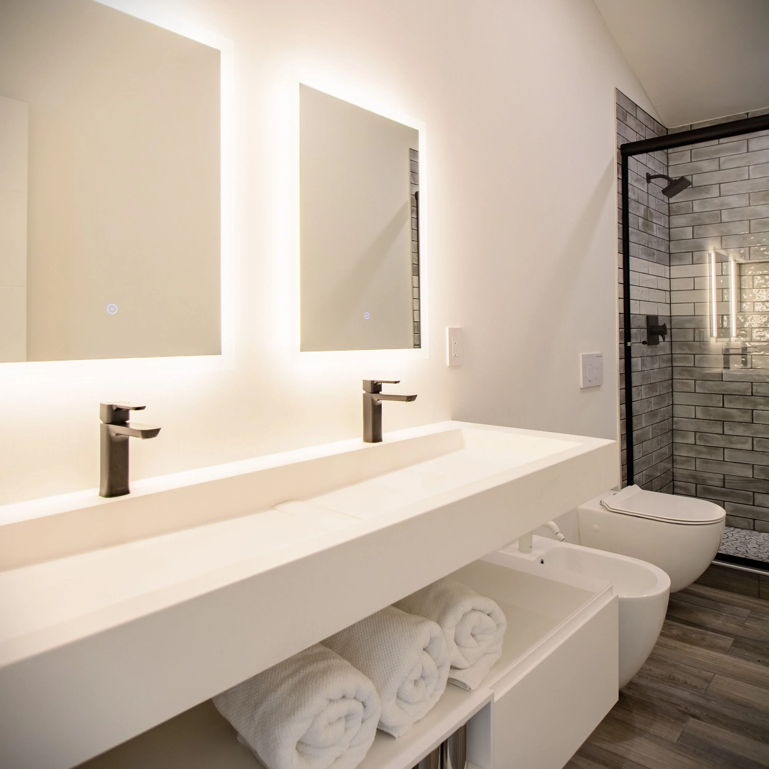 modern-mountain-home-remodel-13.jpg