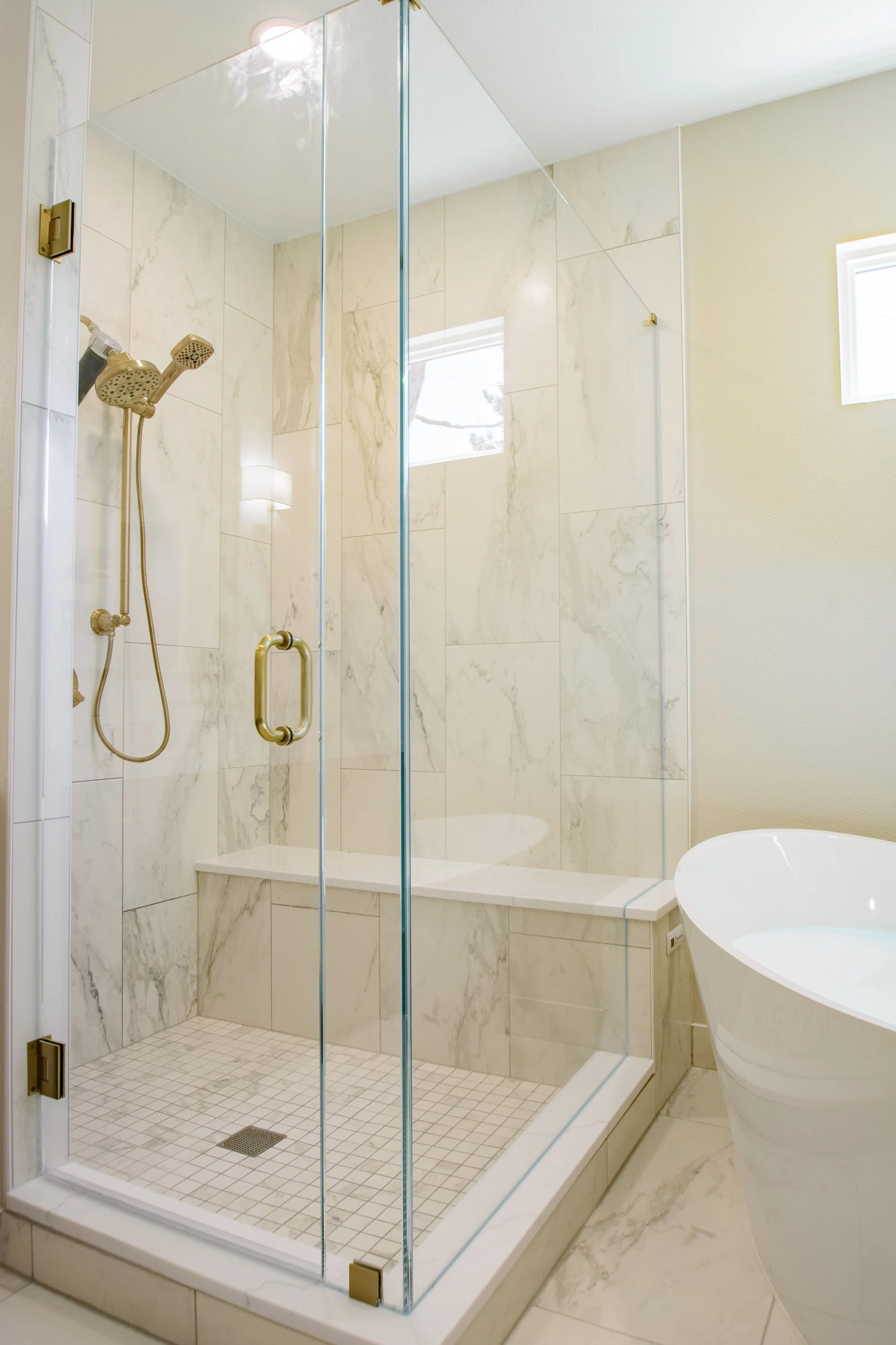 primary-bath-remodel-walk-in-shower-03.jpg