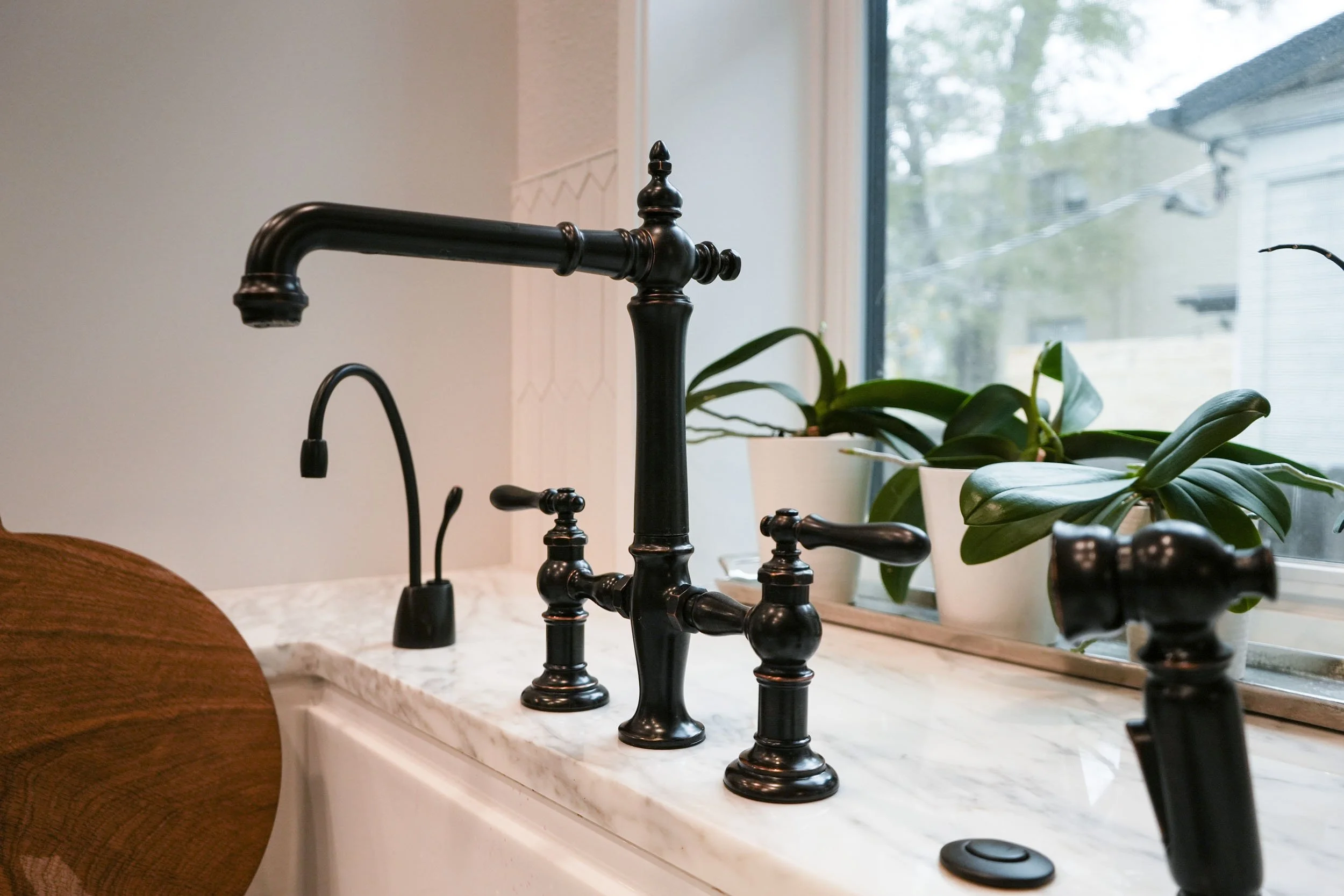 wash-park-classic-kitchen-remodel-sink.jpg