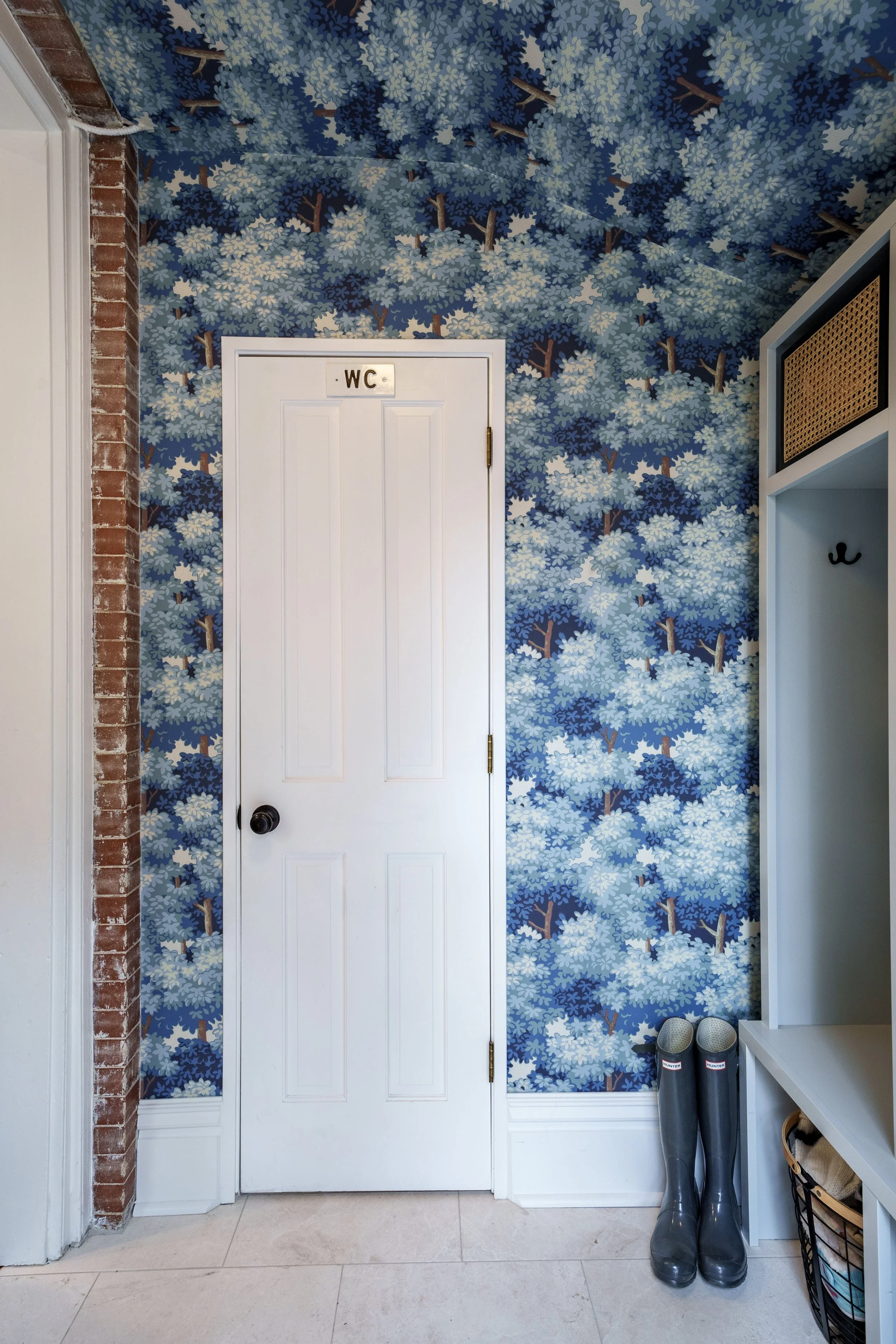 wash-park-classic-kitchen-remodel-entryway-02.jpg